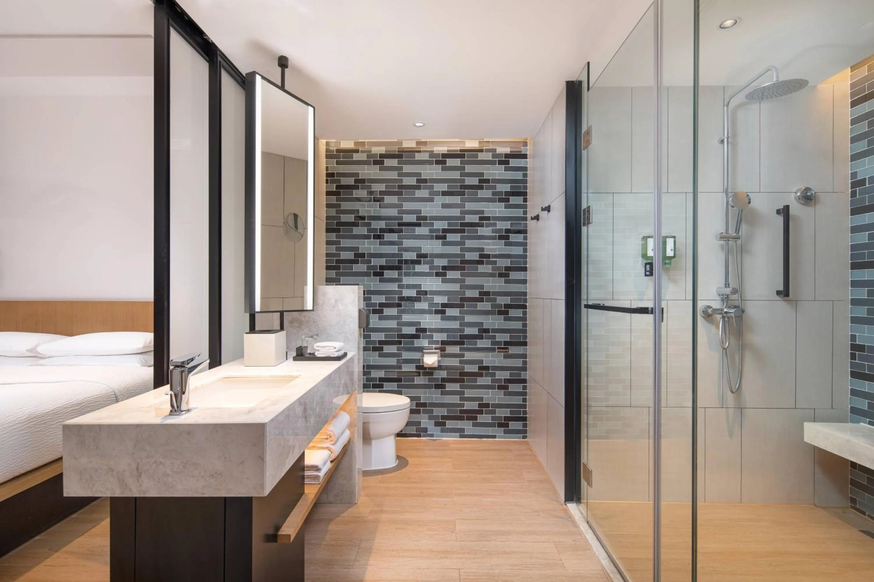 Bathroom in Fairfield by Marriott Jingzhou