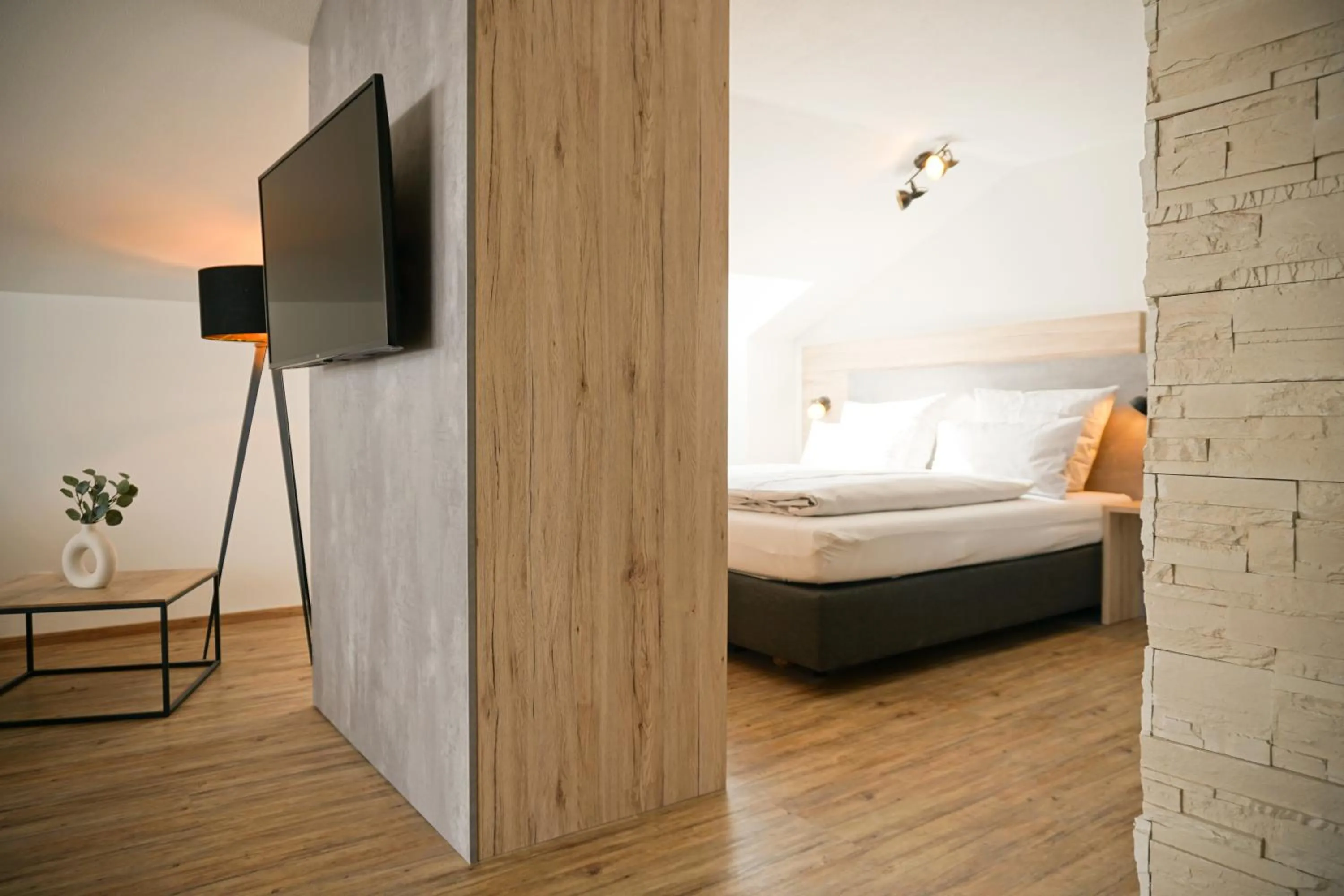 Living room, Bed in Hotel verWeiler