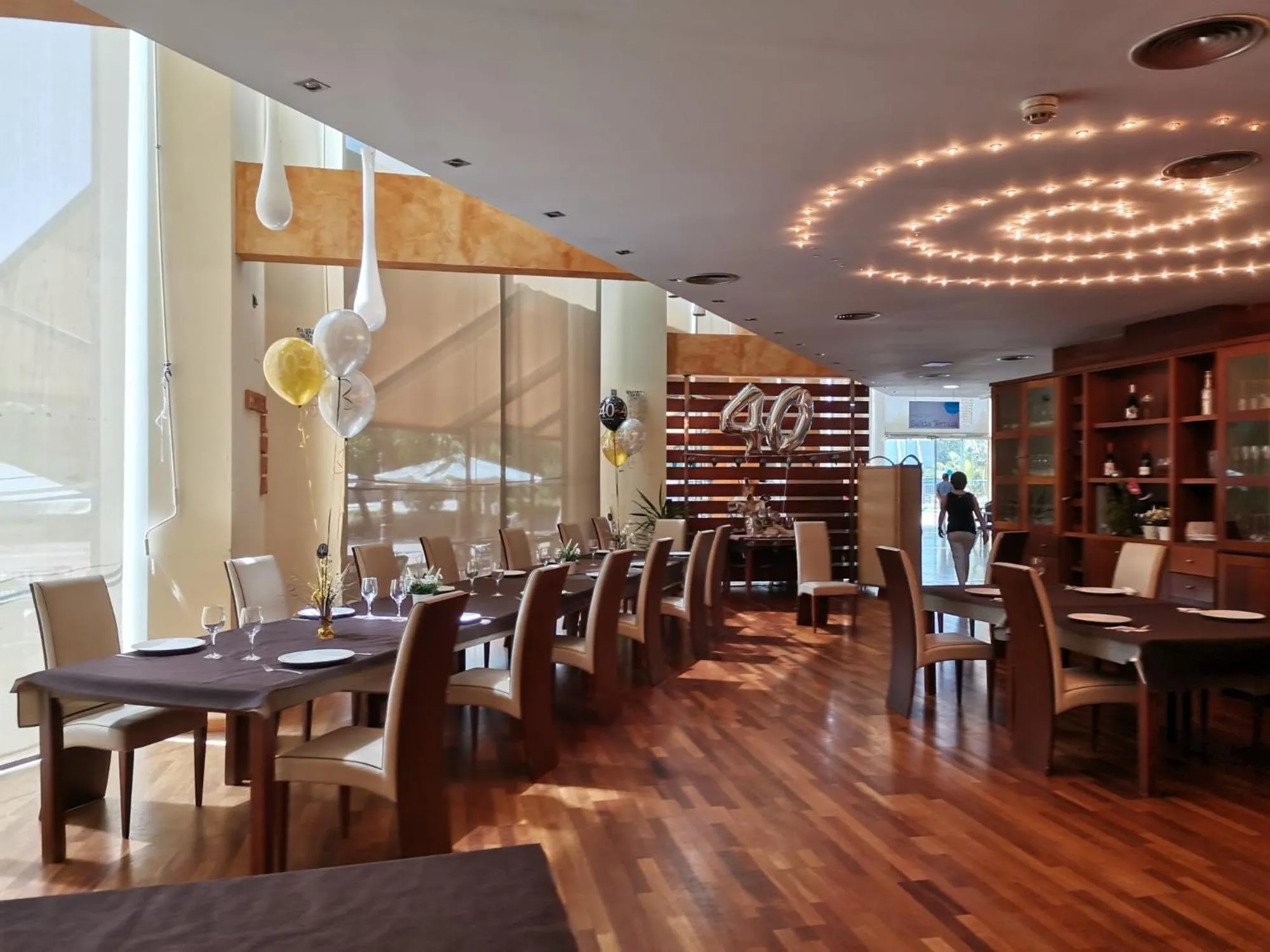 Restaurant/places to eat in Hotel Lluna