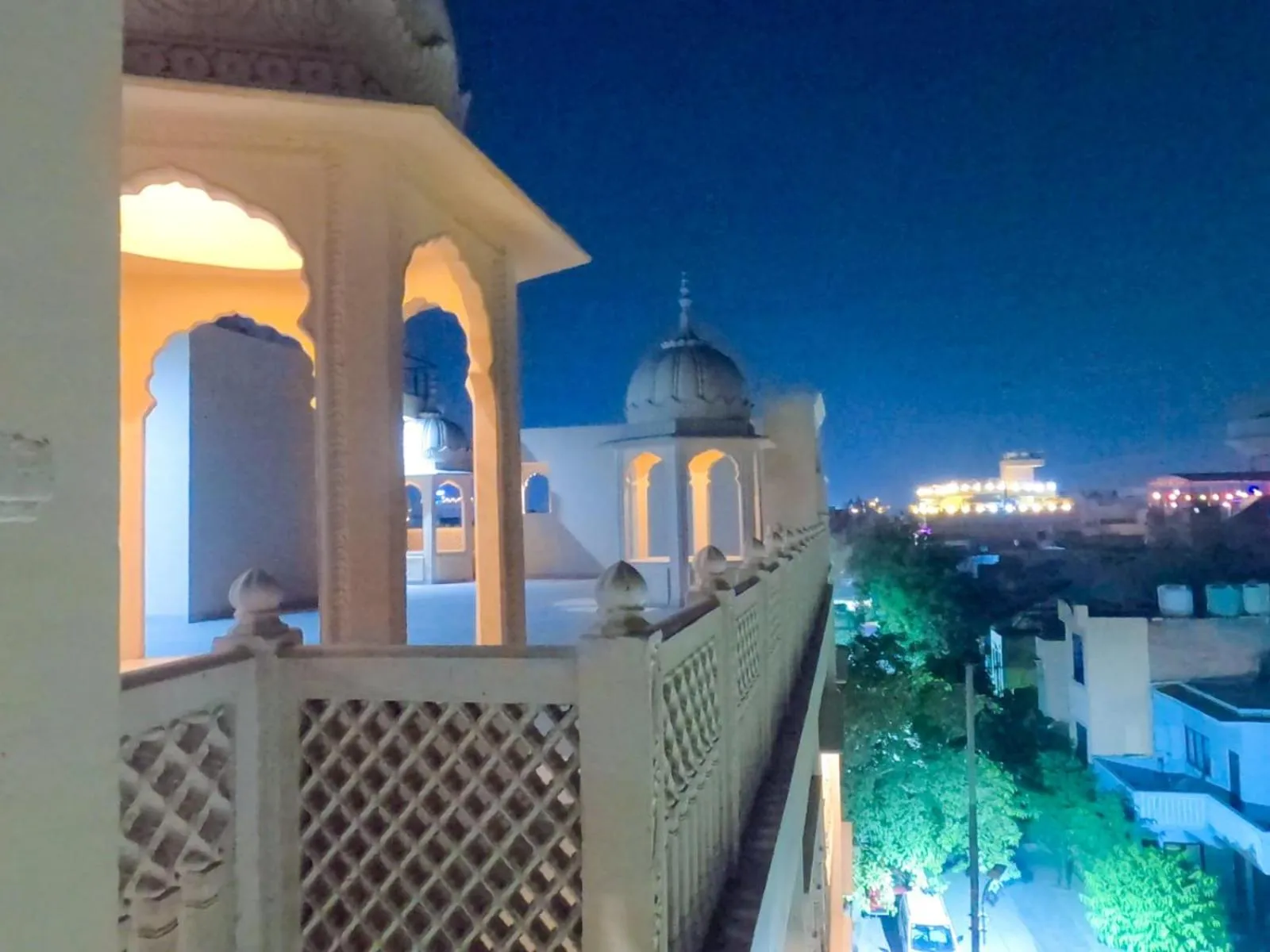 Property building in The Taj Vista Agra -walking distance to Taj Mahal