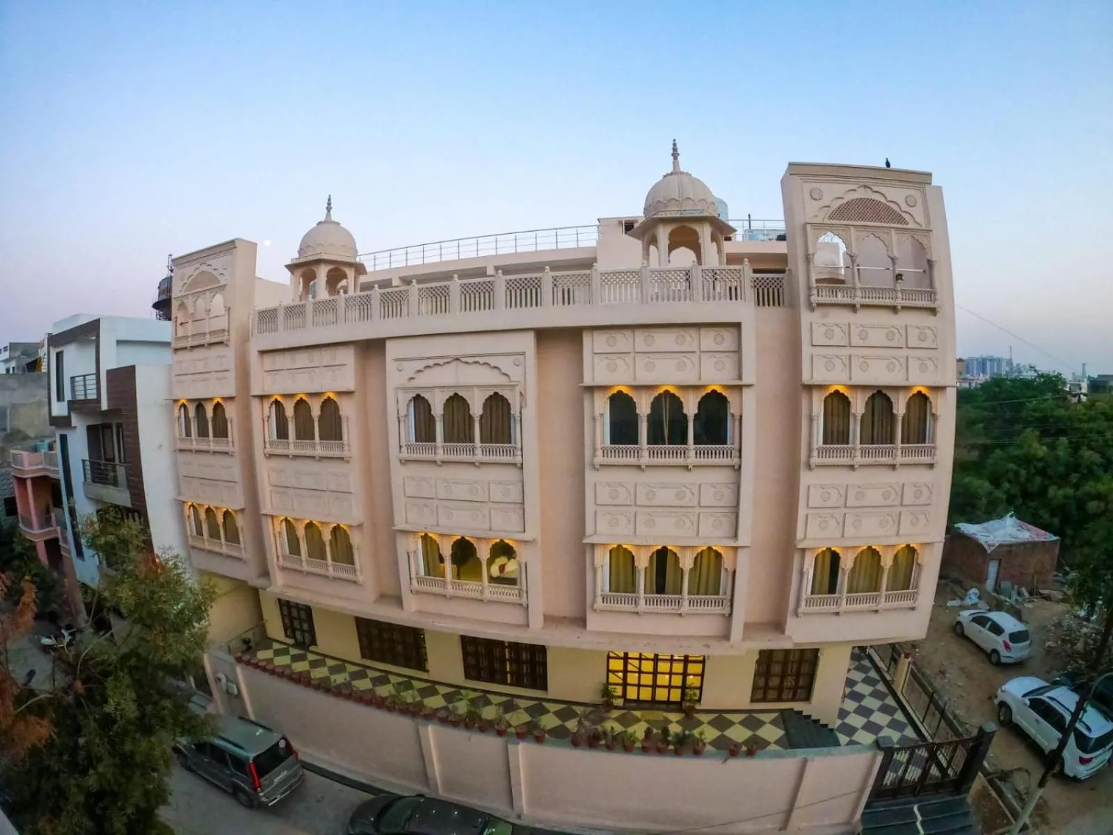 Property building in The Taj Vista Agra -walking distance to Taj Mahal