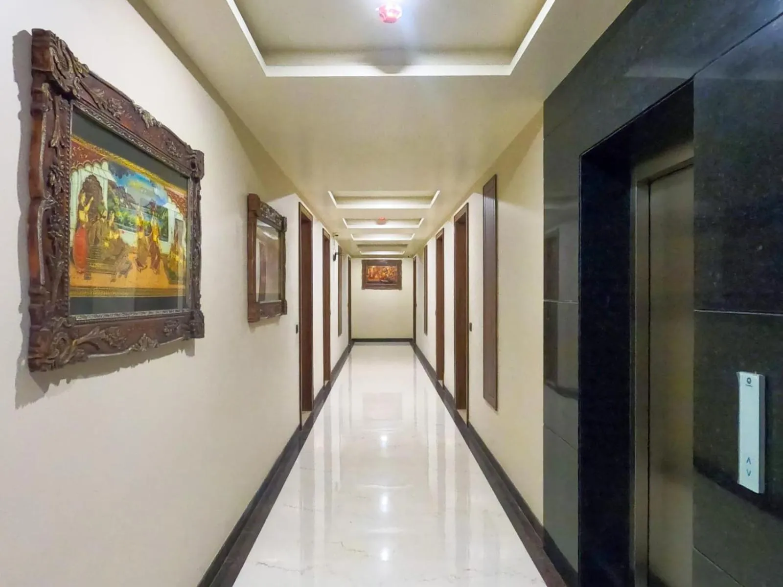 Property building in The Taj Vista Agra -walking distance to Taj Mahal