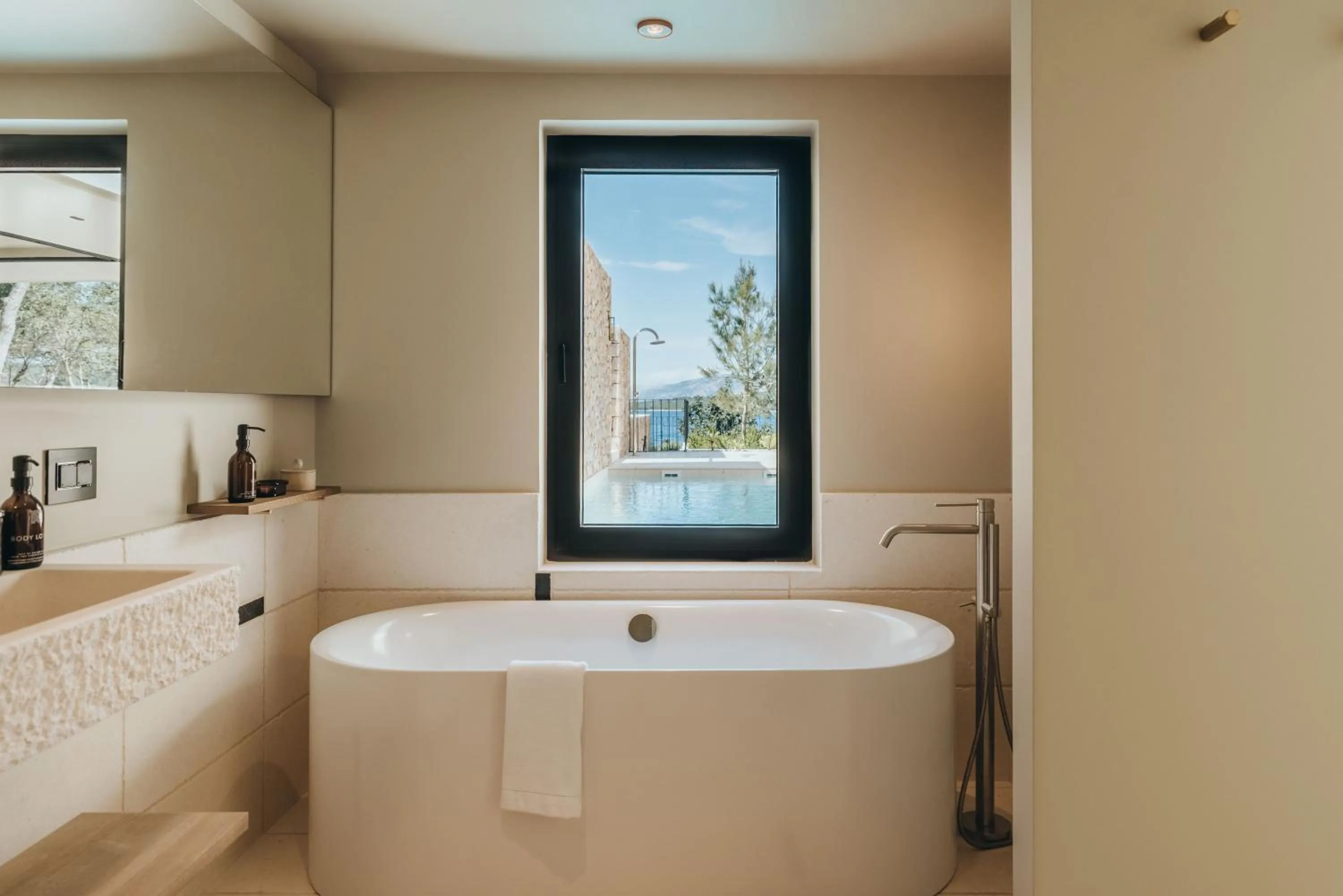 Bath in Maslina Resort