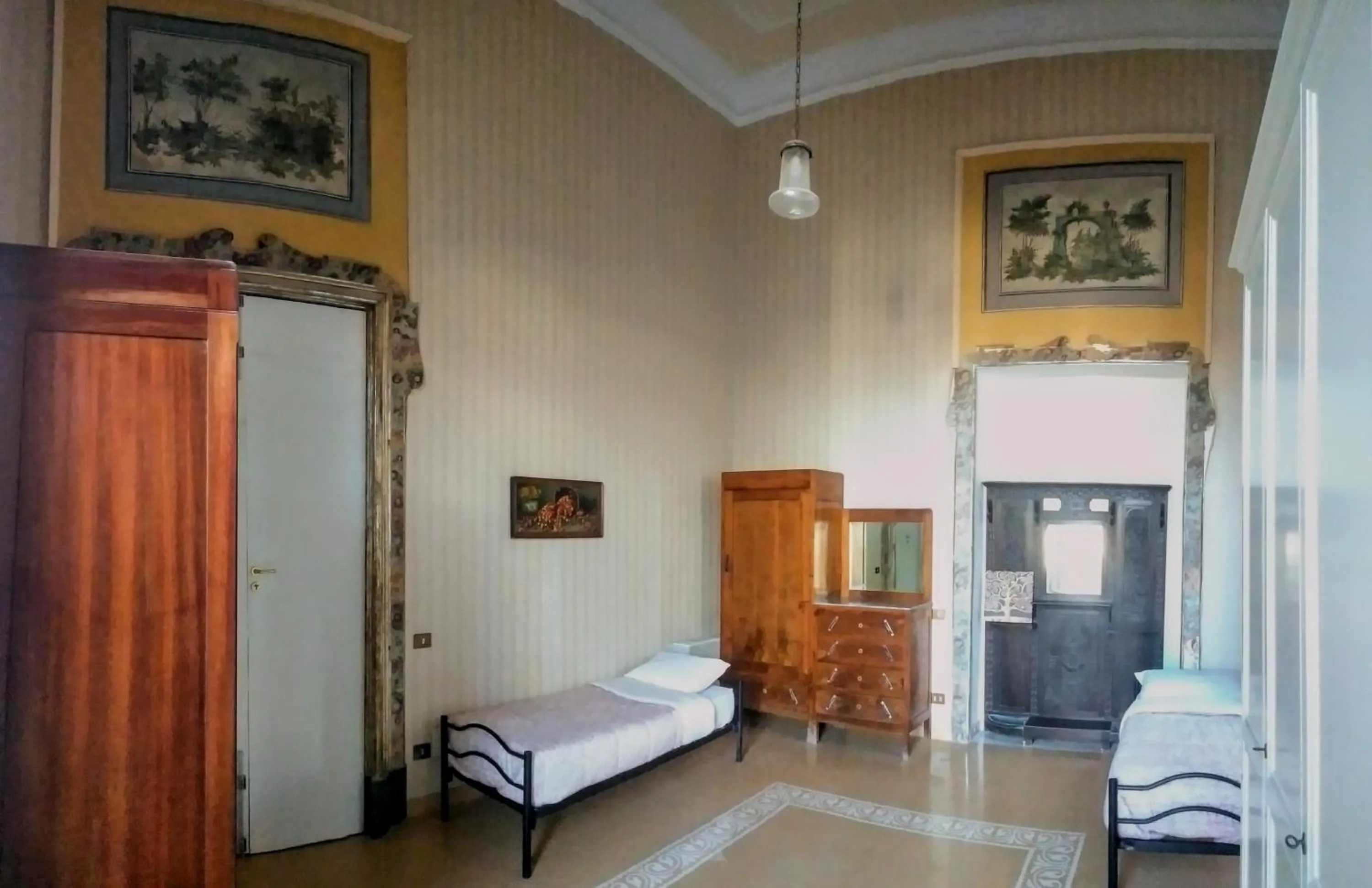 Bed in Salerno Experience Hostel