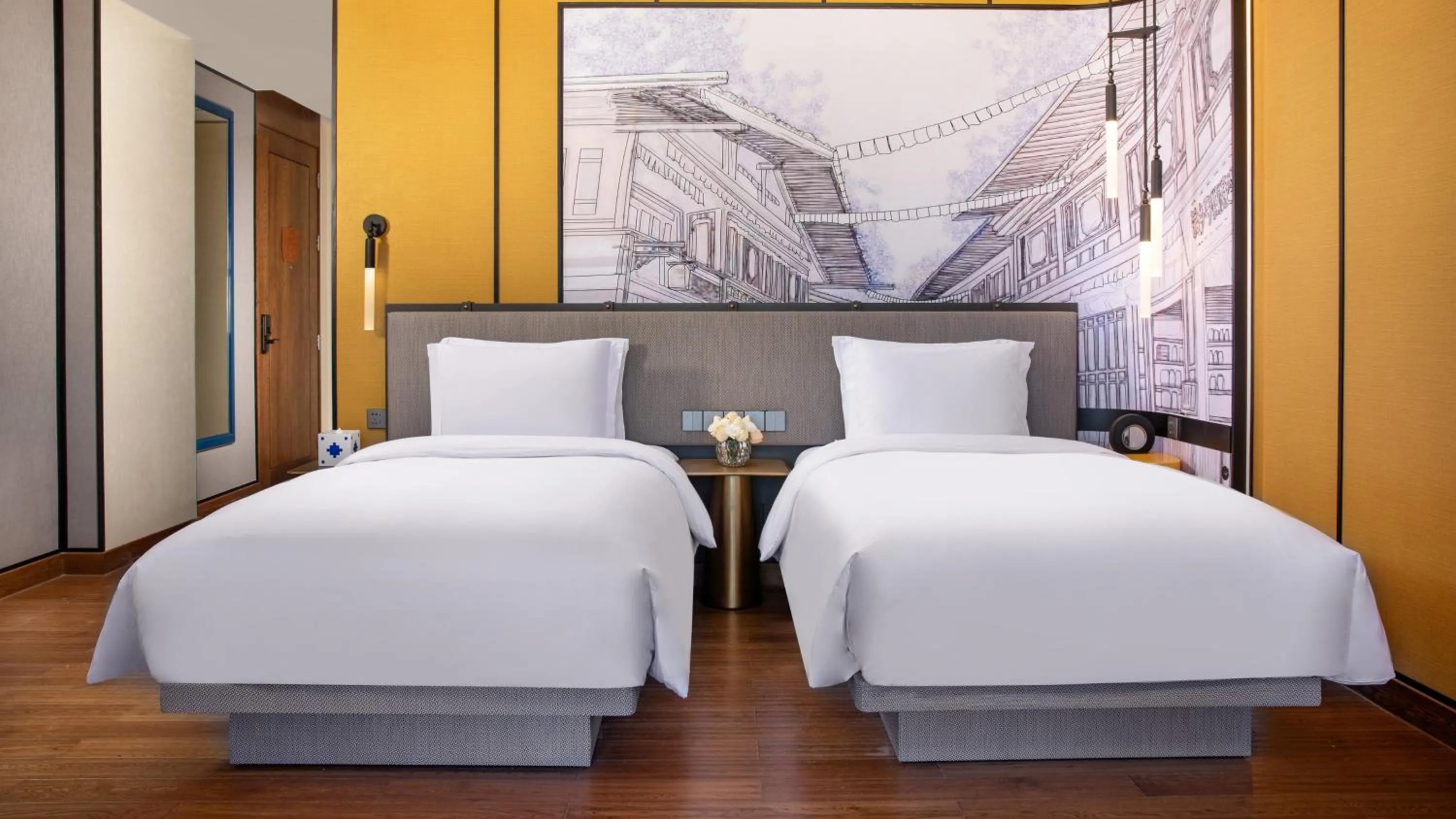 Photo of the whole room, Bed in Hotel Indigo Diqing Moonlight City by IHG