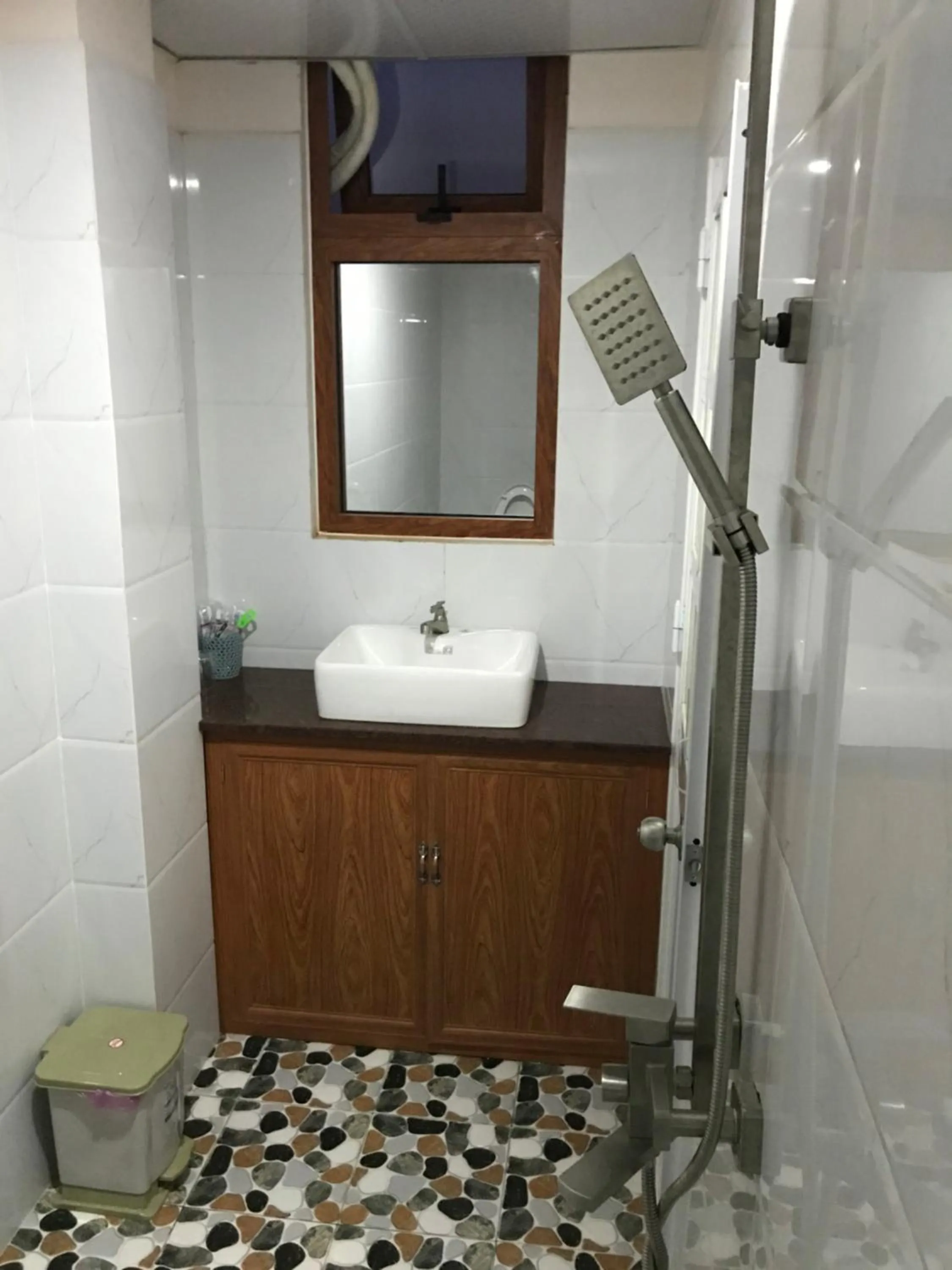 Bathroom in Hoang Anh Hotel