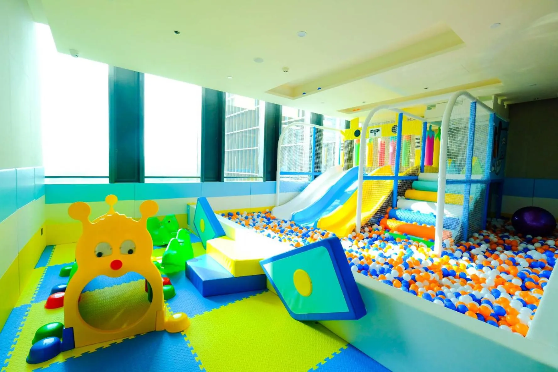 Children play ground in InterContinental Foshan DongPing