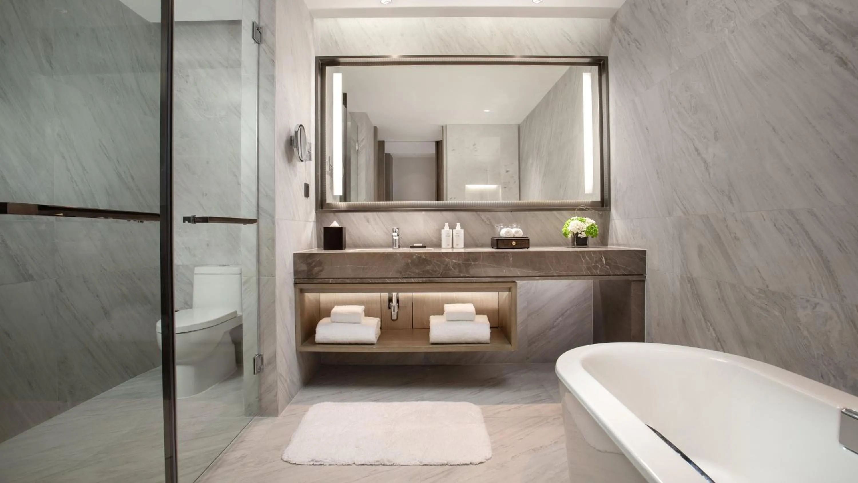 Photo of the whole room in InterContinental Foshan DongPing