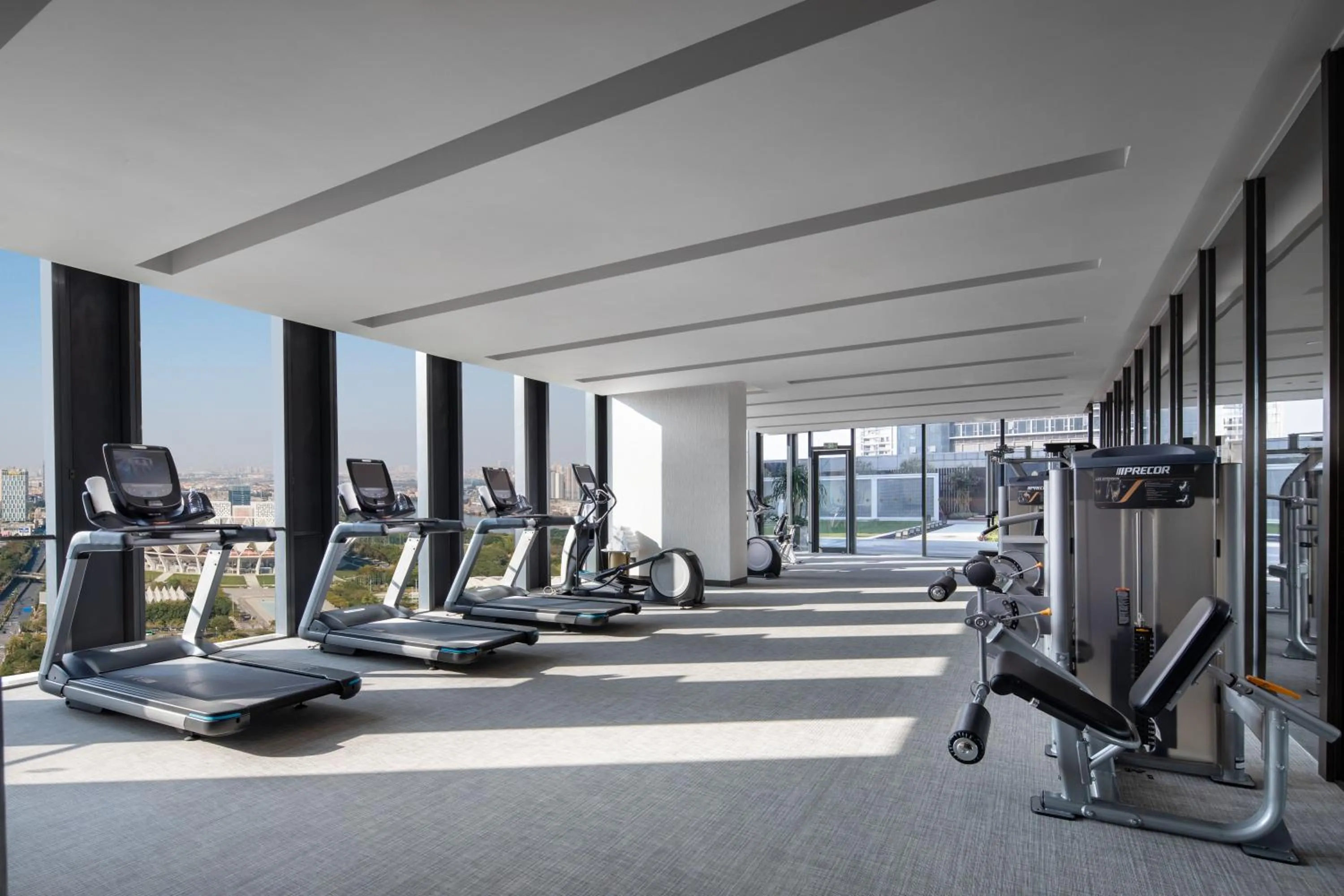 Fitness centre/facilities in InterContinental Foshan DongPing