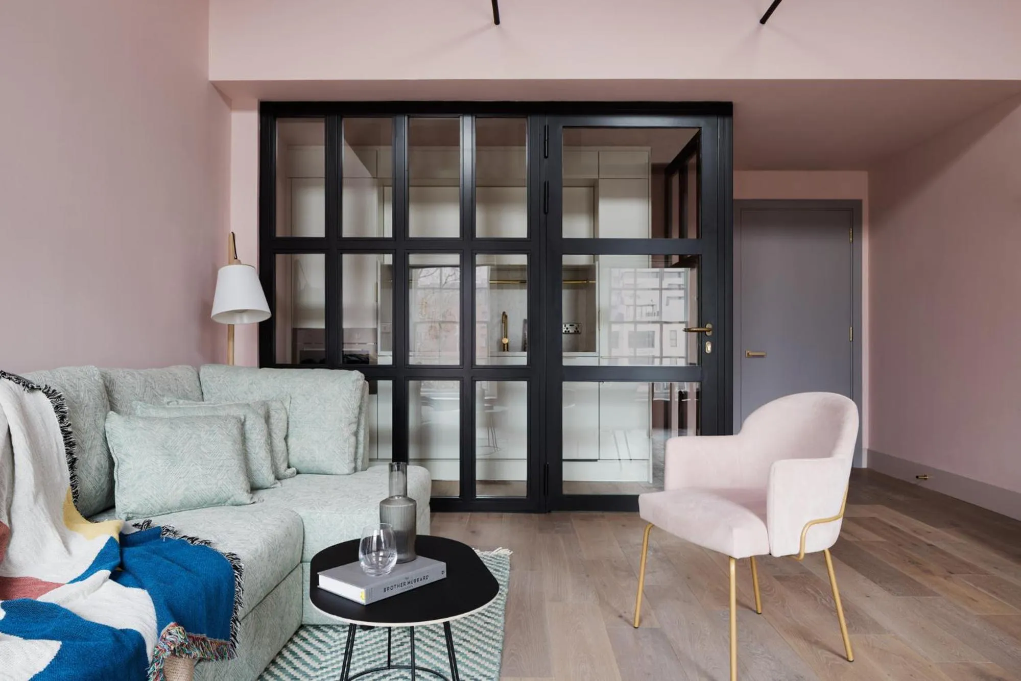 Living room in Zanzibar Locke