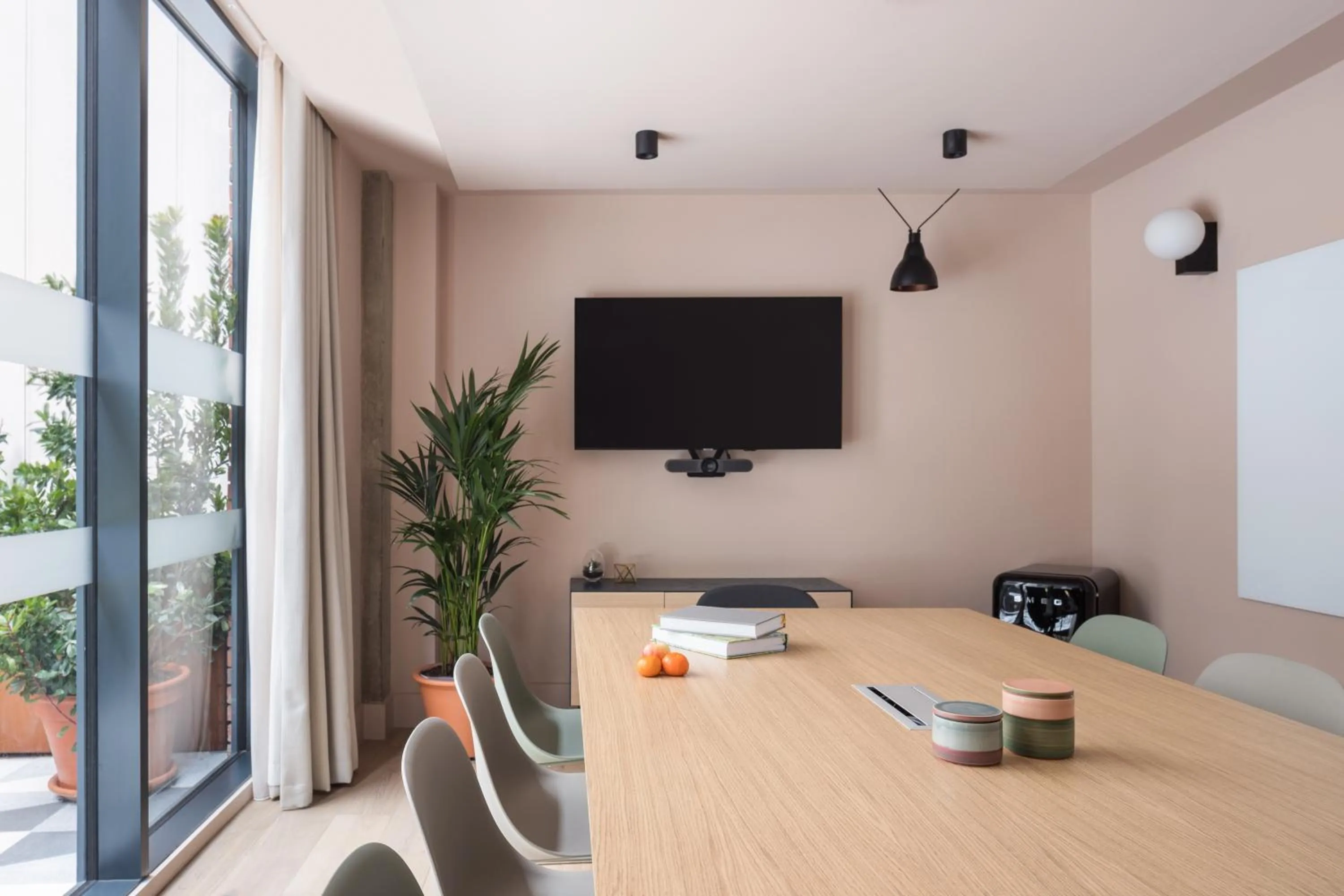 Meeting/conference room in Zanzibar Locke