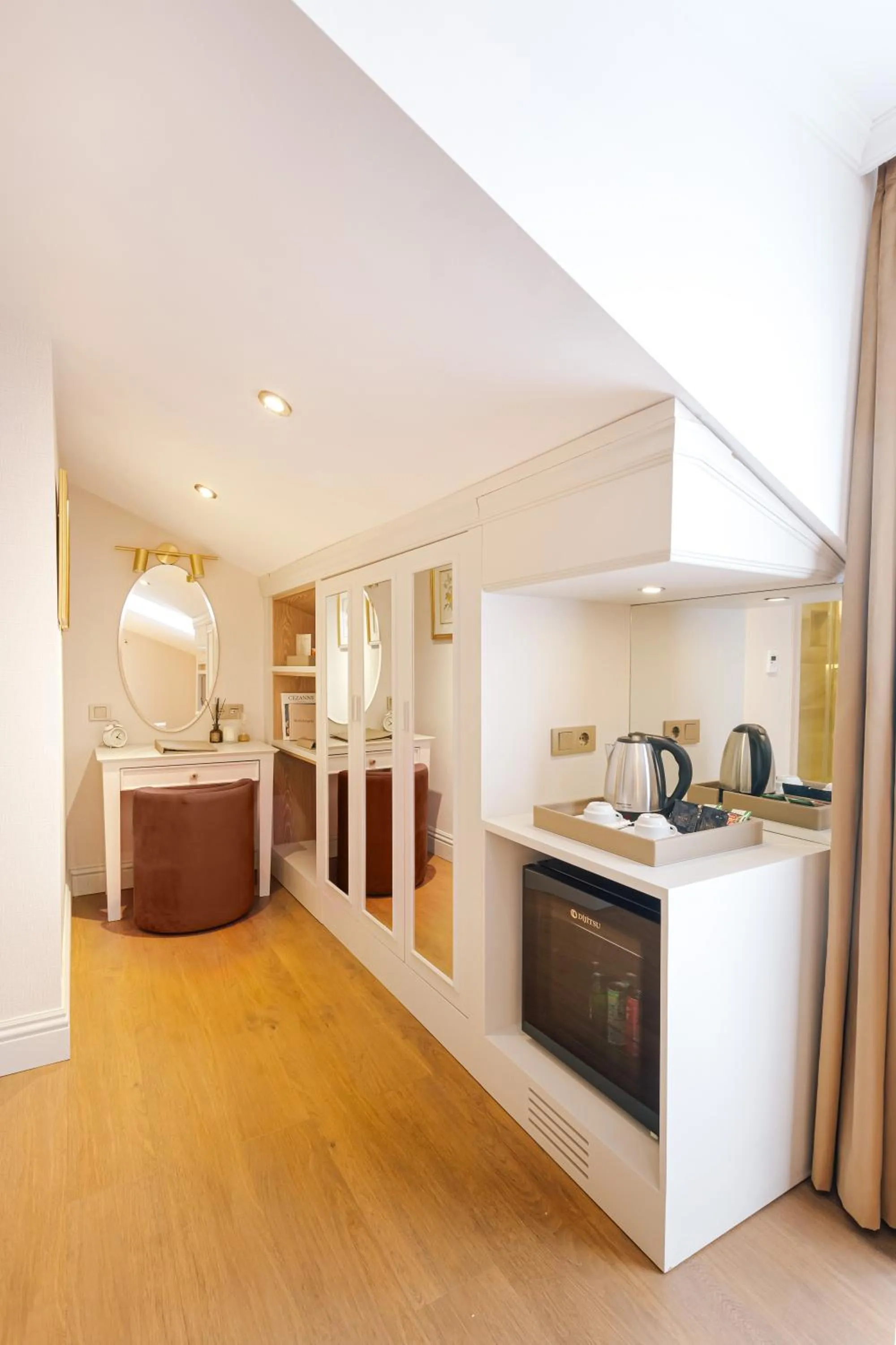 Bedroom in Delita City Hotel