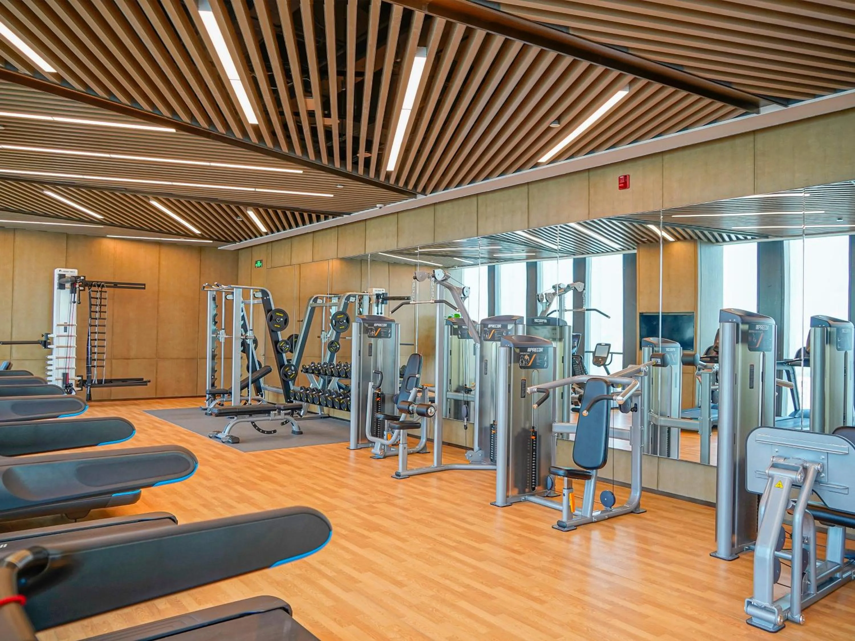 Fitness centre/facilities in Hilton Chongqing Liangjiang New Area