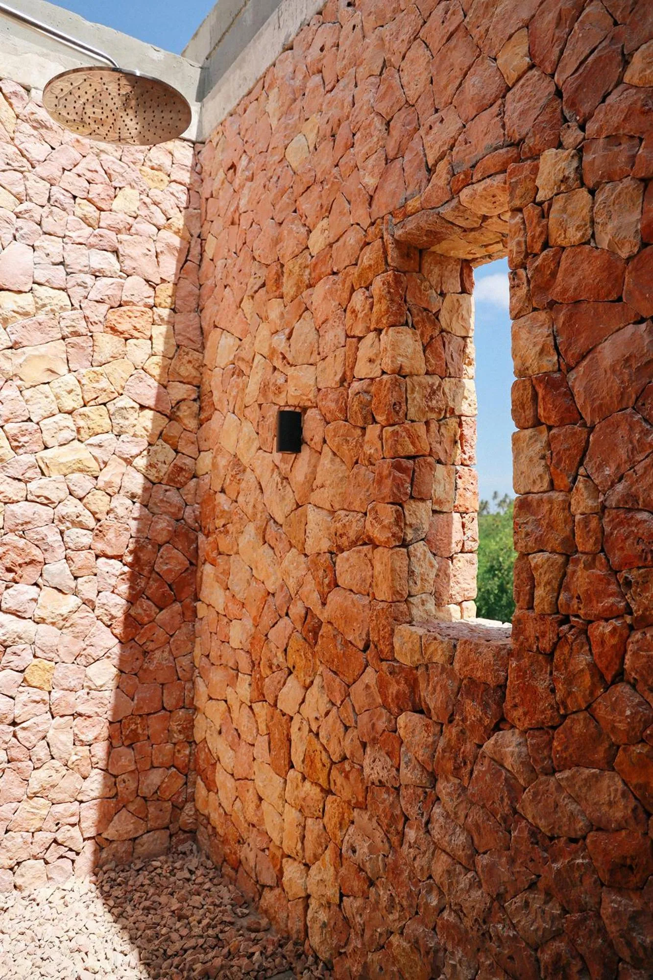 Shower in Kizikula
