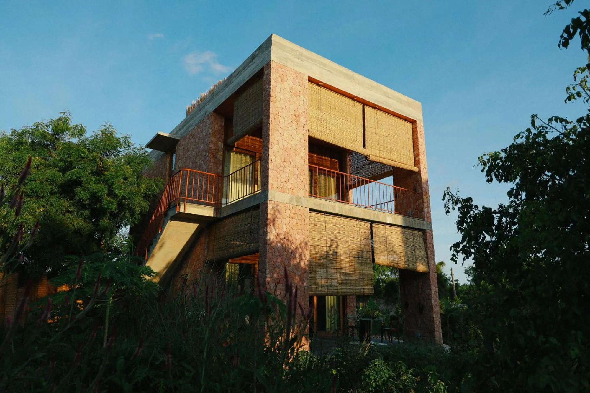 Property building in Kizikula