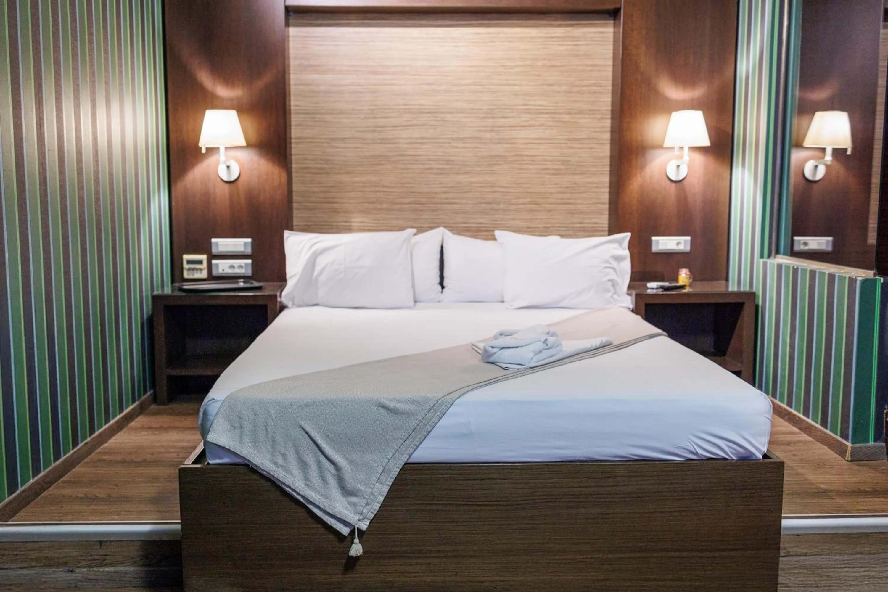 Bedroom, Bed in Aachen