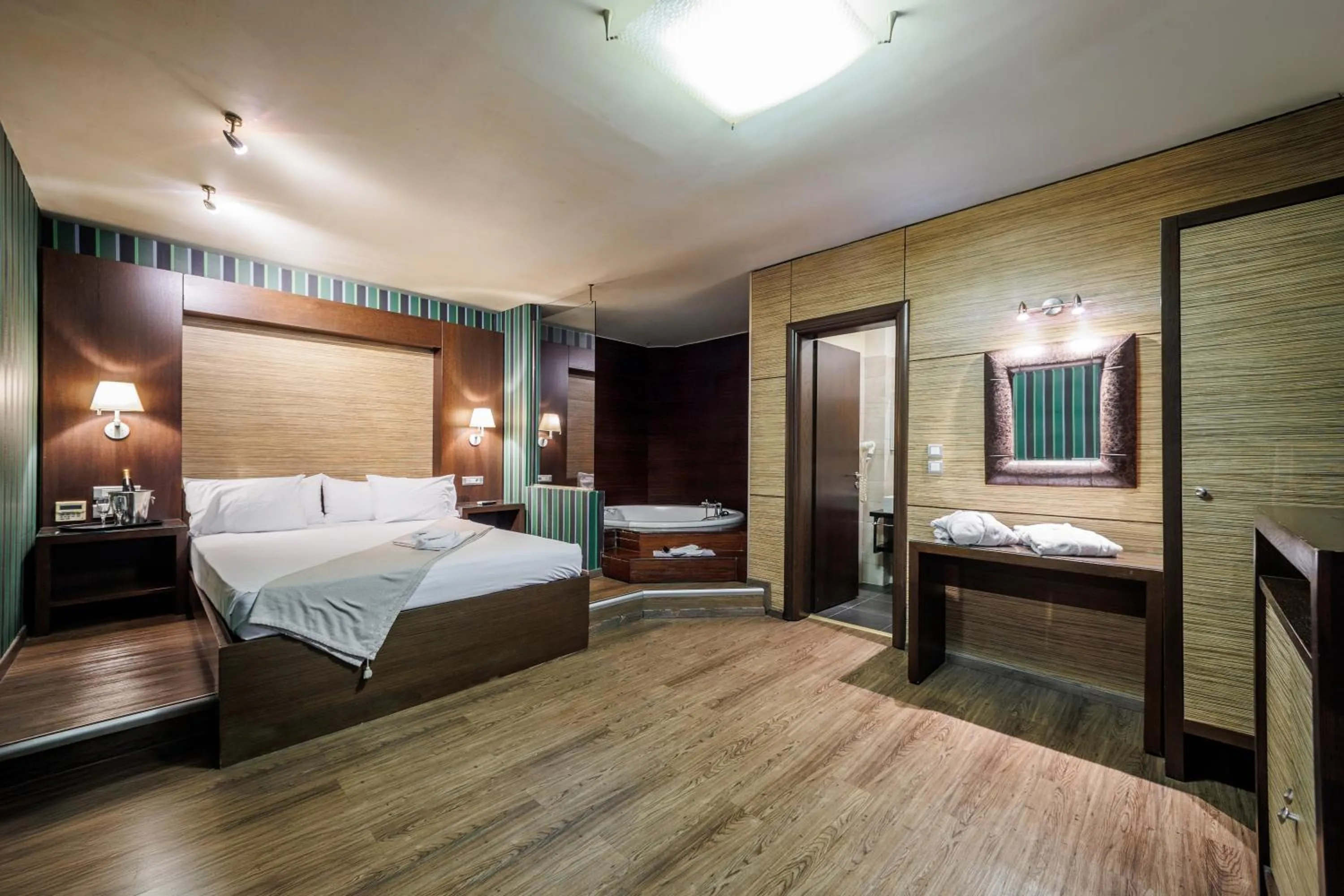 Photo of the whole room, Bed in Aachen