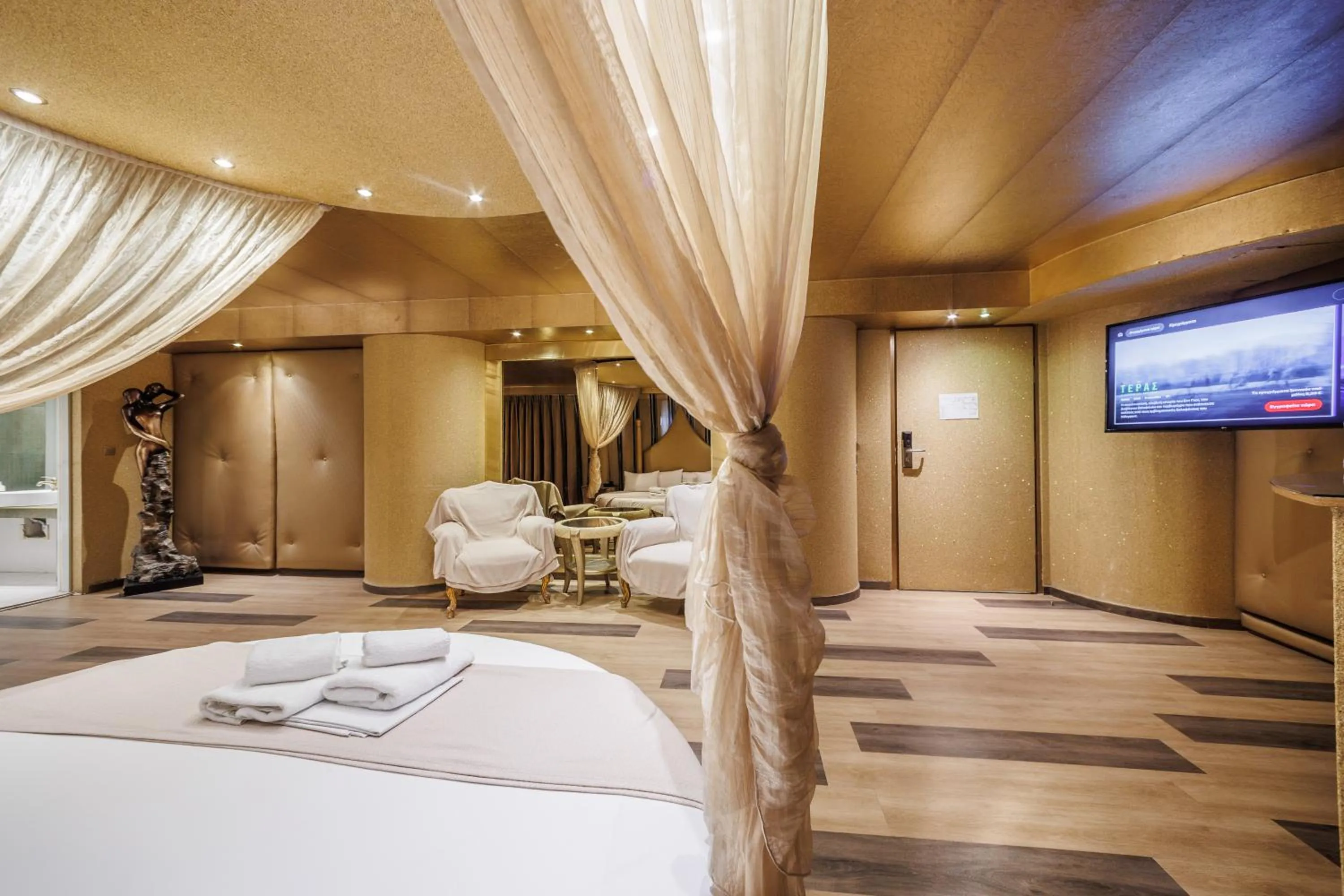 Bedroom, Bed in Aachen