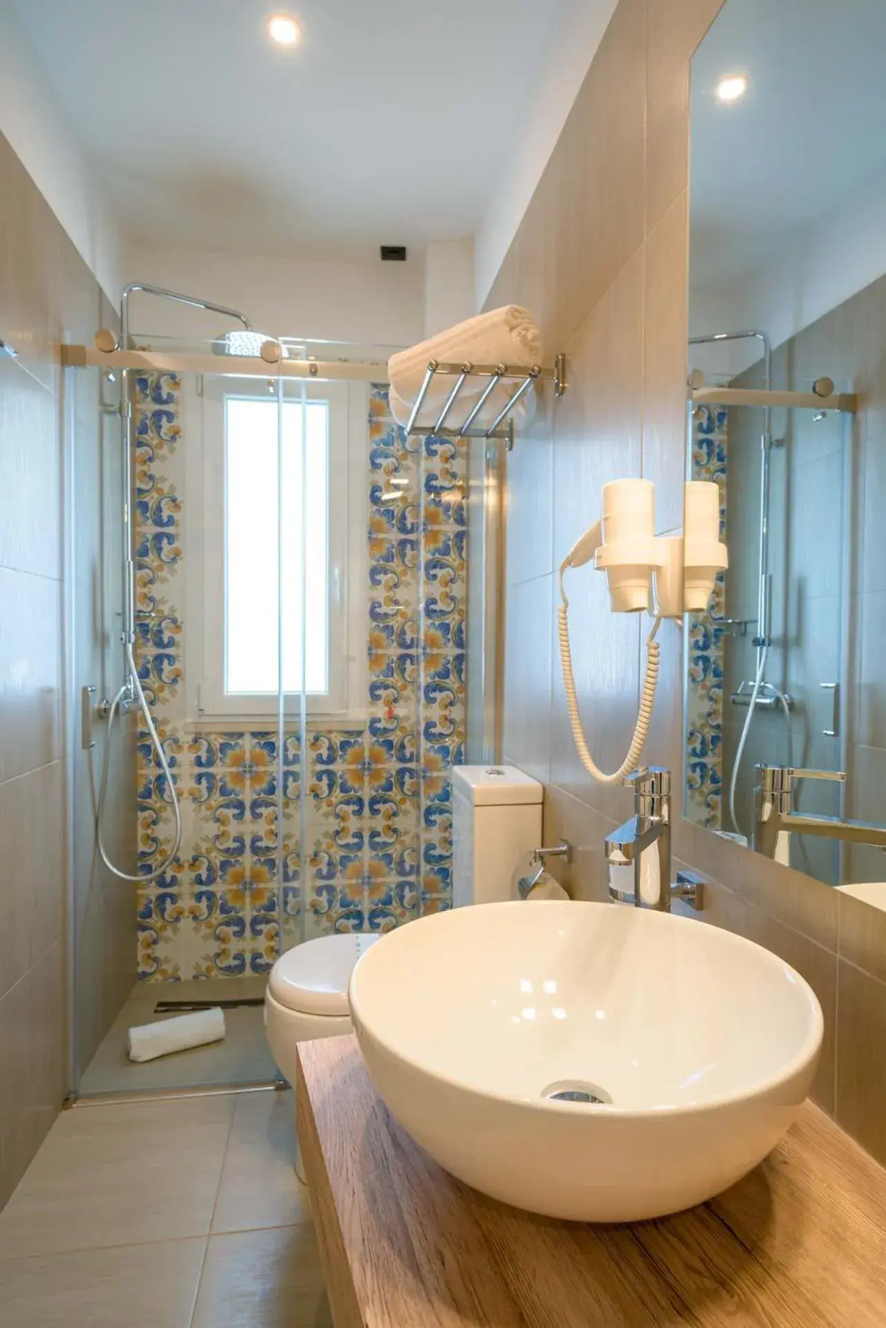 Bathroom in Hotel Rivage Taormina Bathroom in Hotel Rivage Taormina