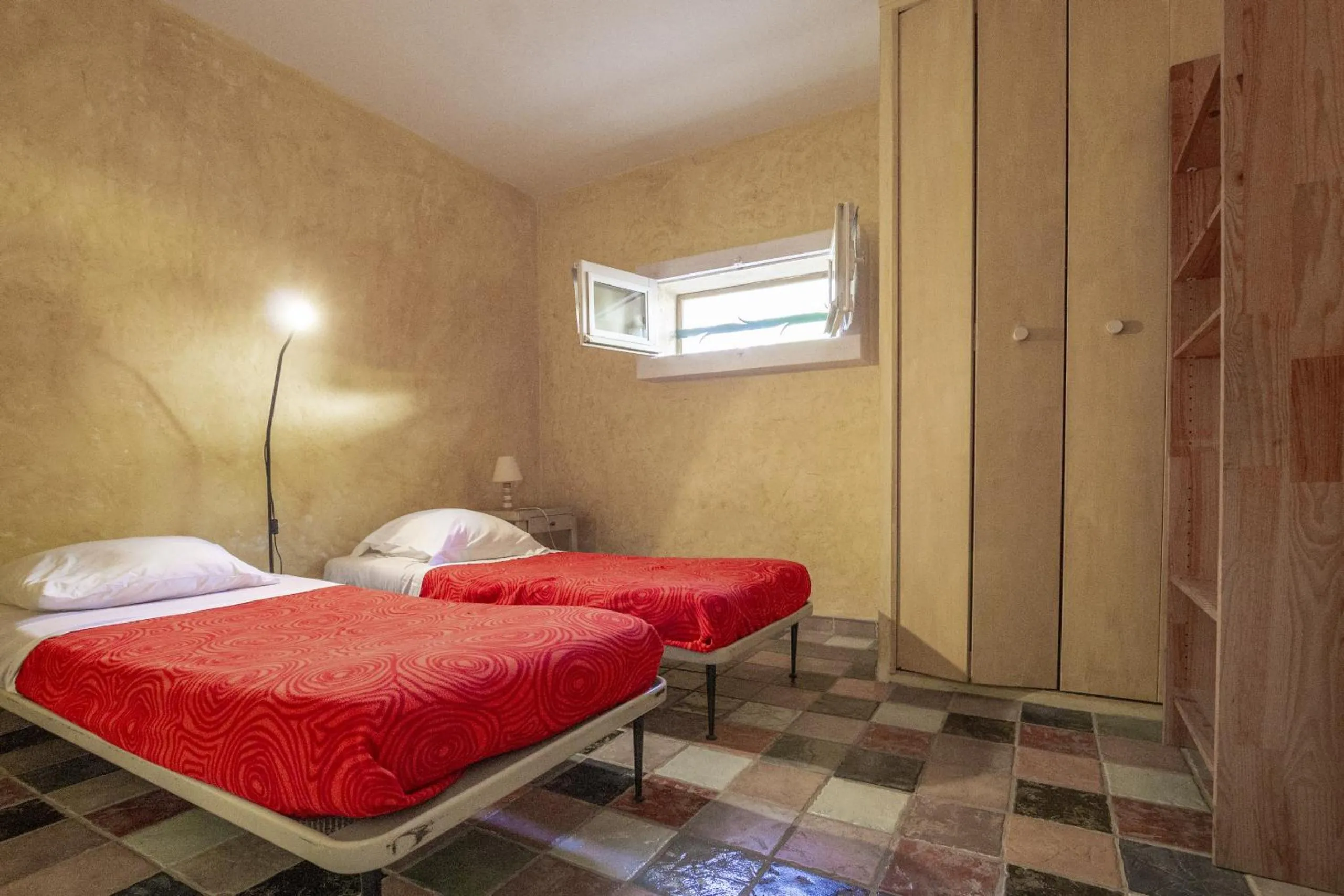 Bed in Mouramour