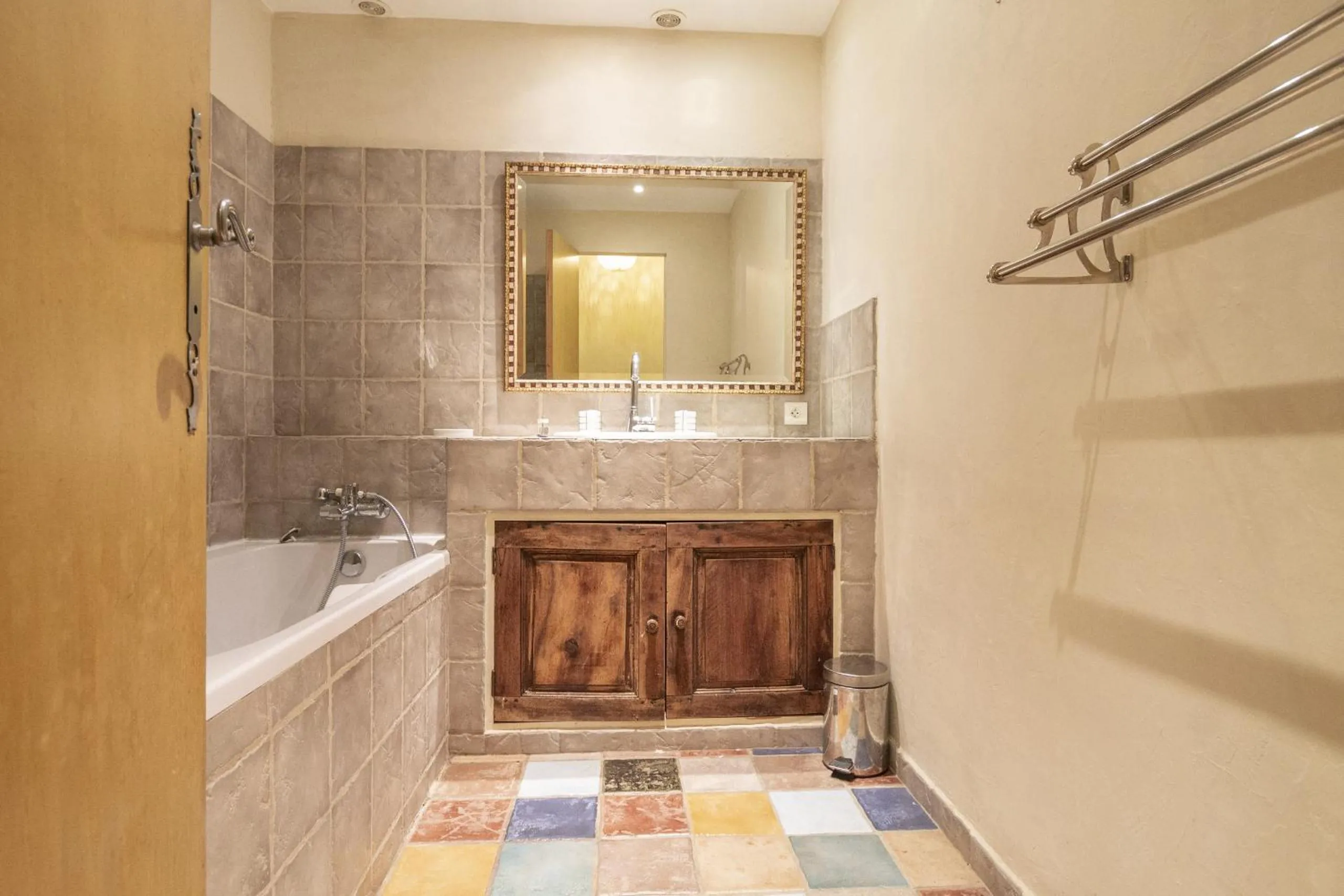 Bathroom in Mouramour