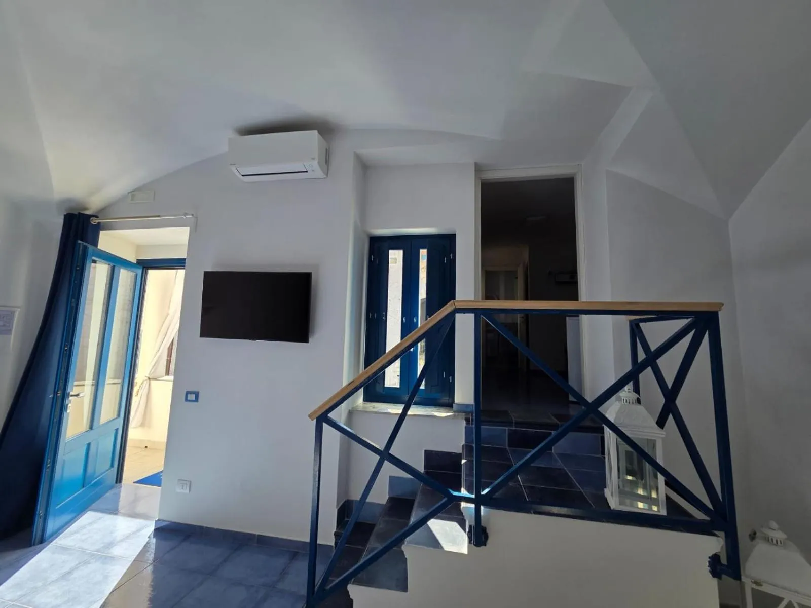 TV and multimedia in B&B SOGNANDO VIETRI e SPA ESCLUSIVA