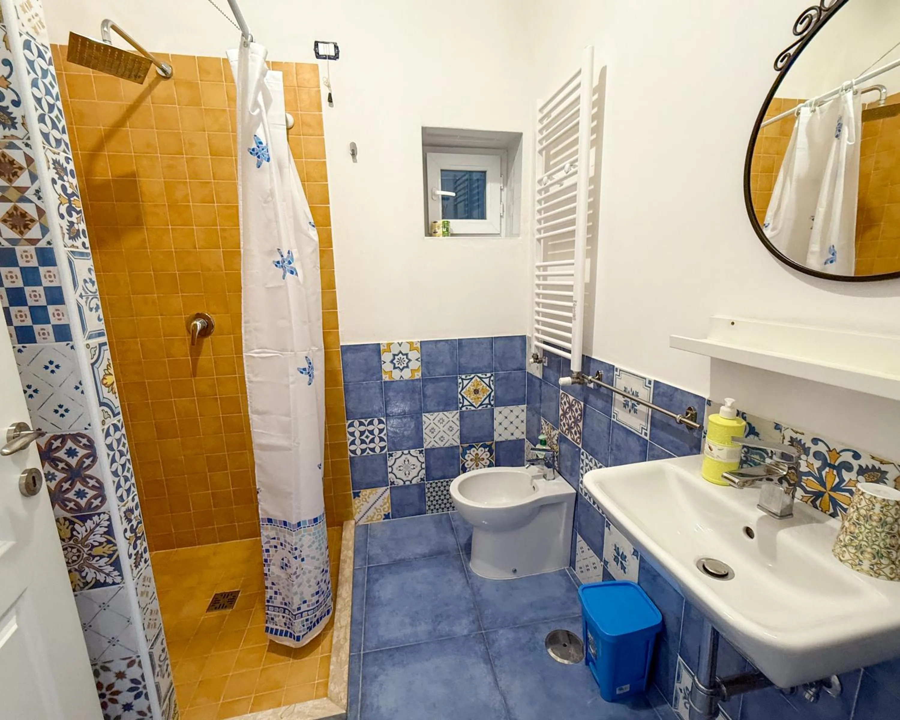 Bathroom in B&B SOGNANDO VIETRI e SPA ESCLUSIVA