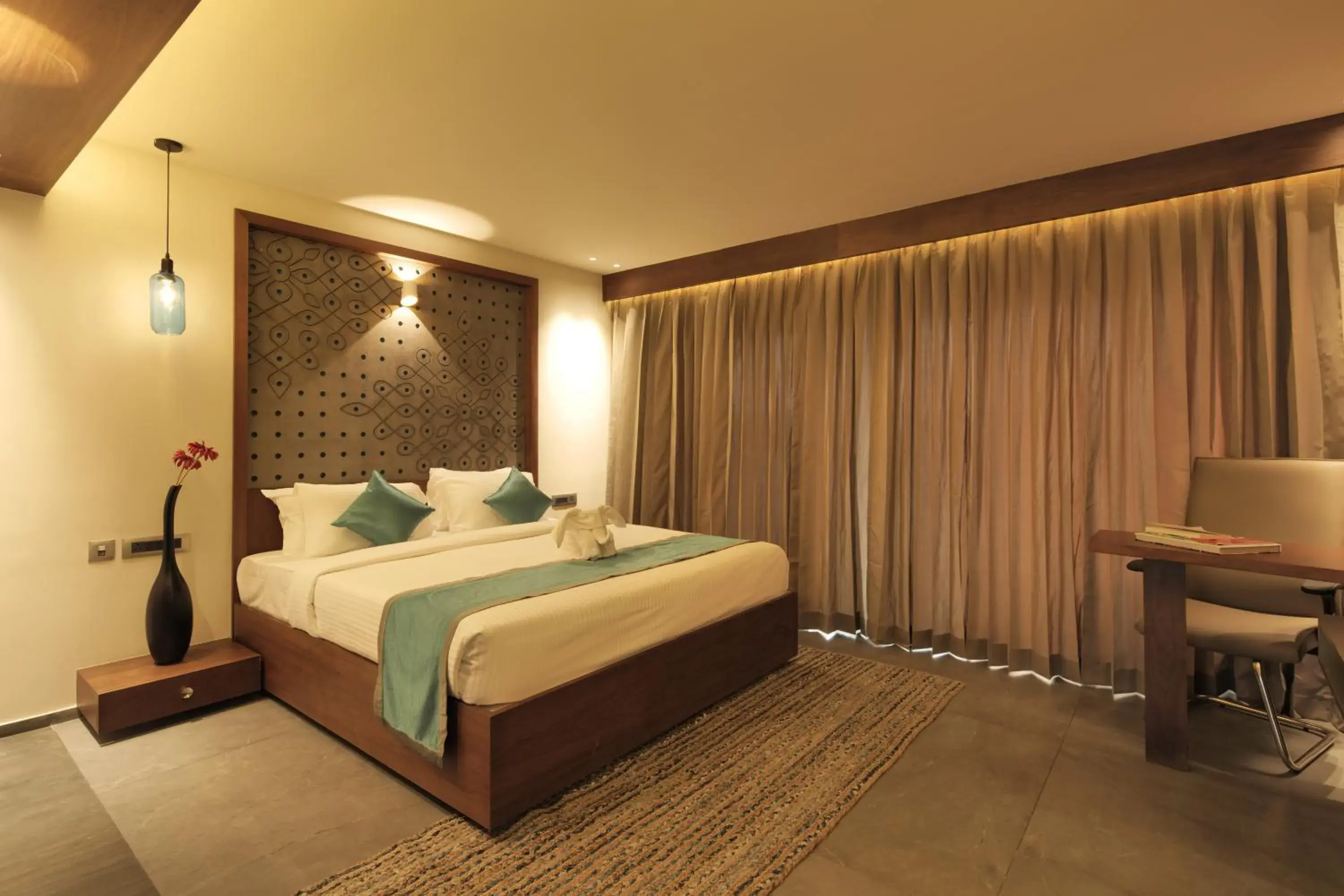 Bed in GRANDE IRIS Bed in GRANDE IRIS