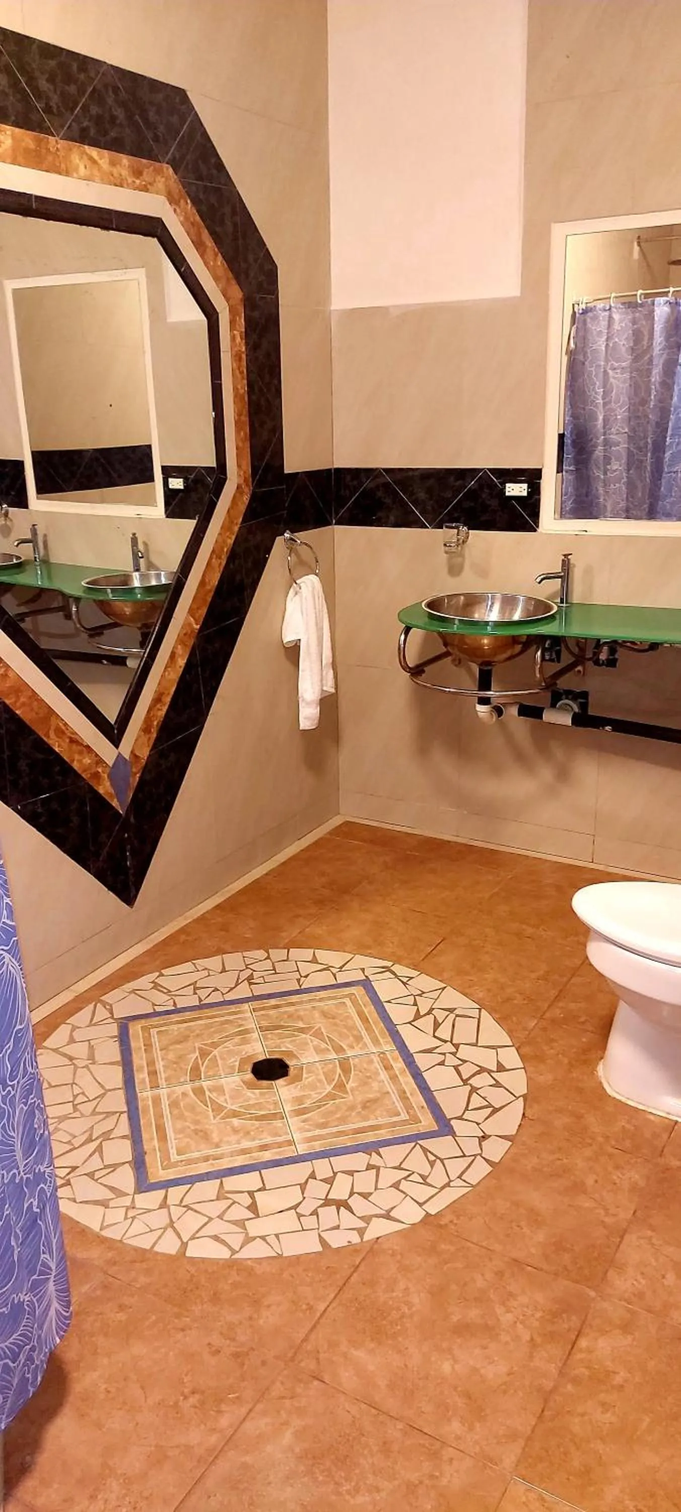 Bathroom in El Castillo Monte Campana