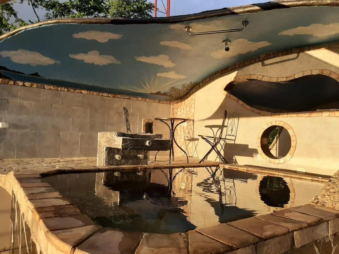 Patio in El Castillo Monte Campana