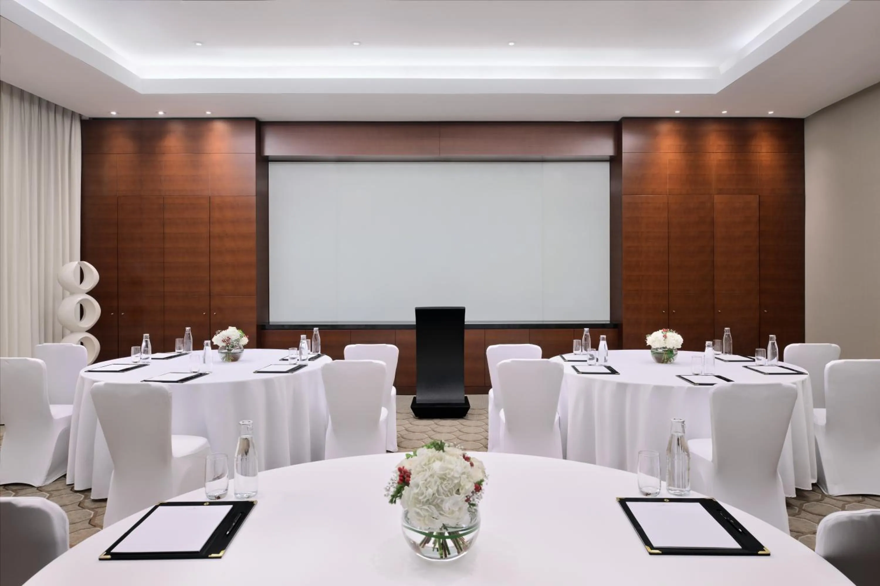 Banquet/Function facilities in InterContinental Dubai Festival City by IHG
