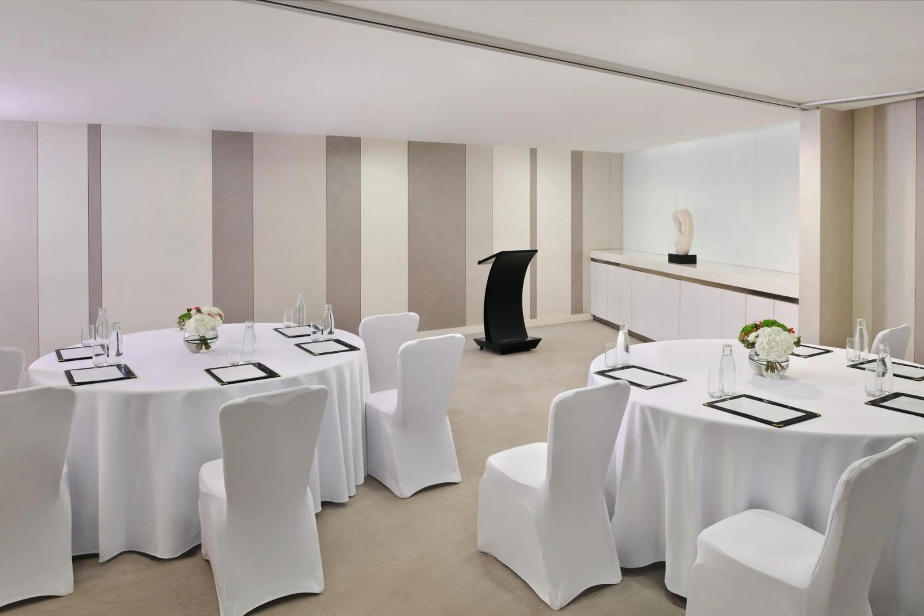Meeting/conference room in InterContinental Dubai Festival City by IHG