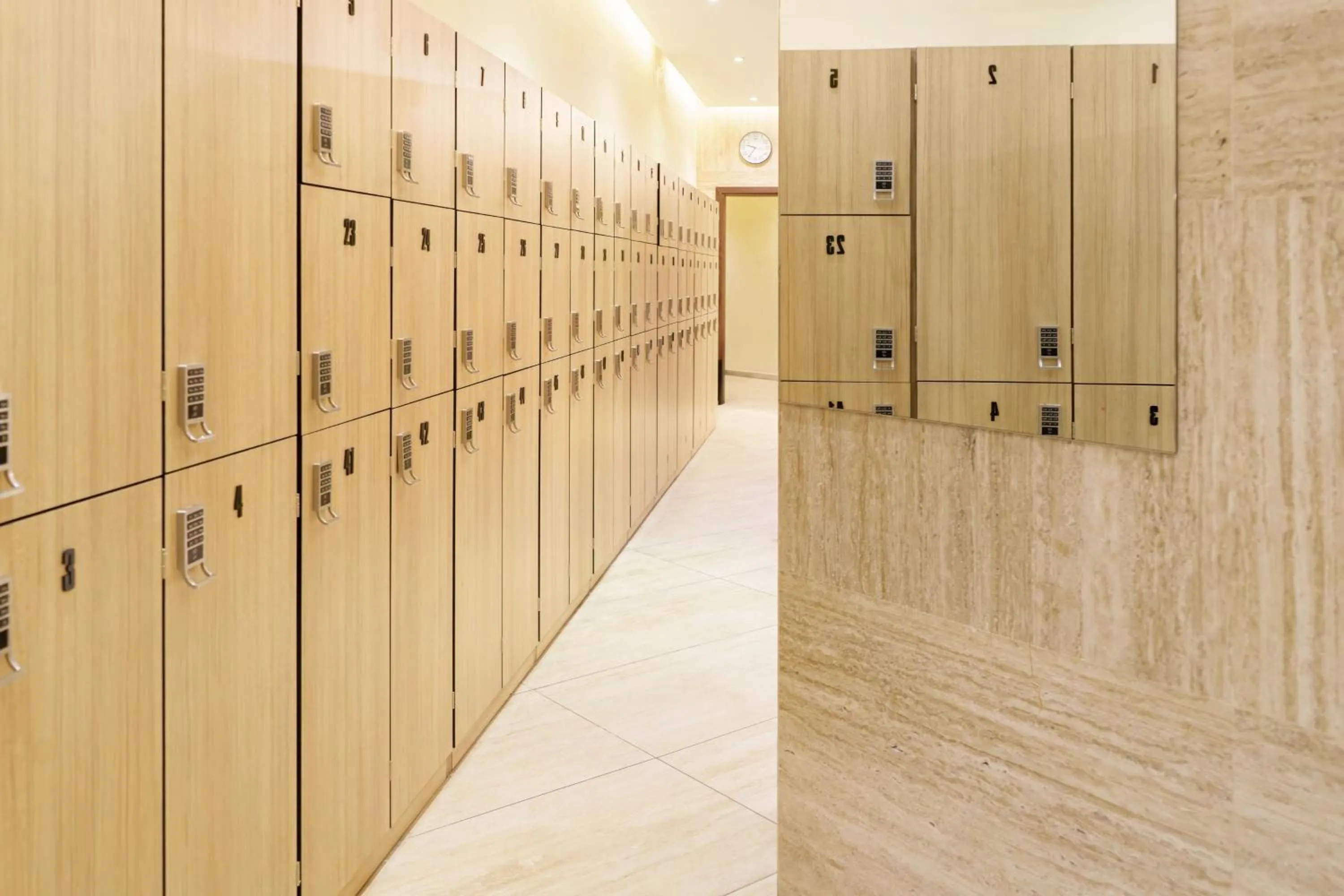 Area and facilities in Le Meridien Abu Dhabi Resort