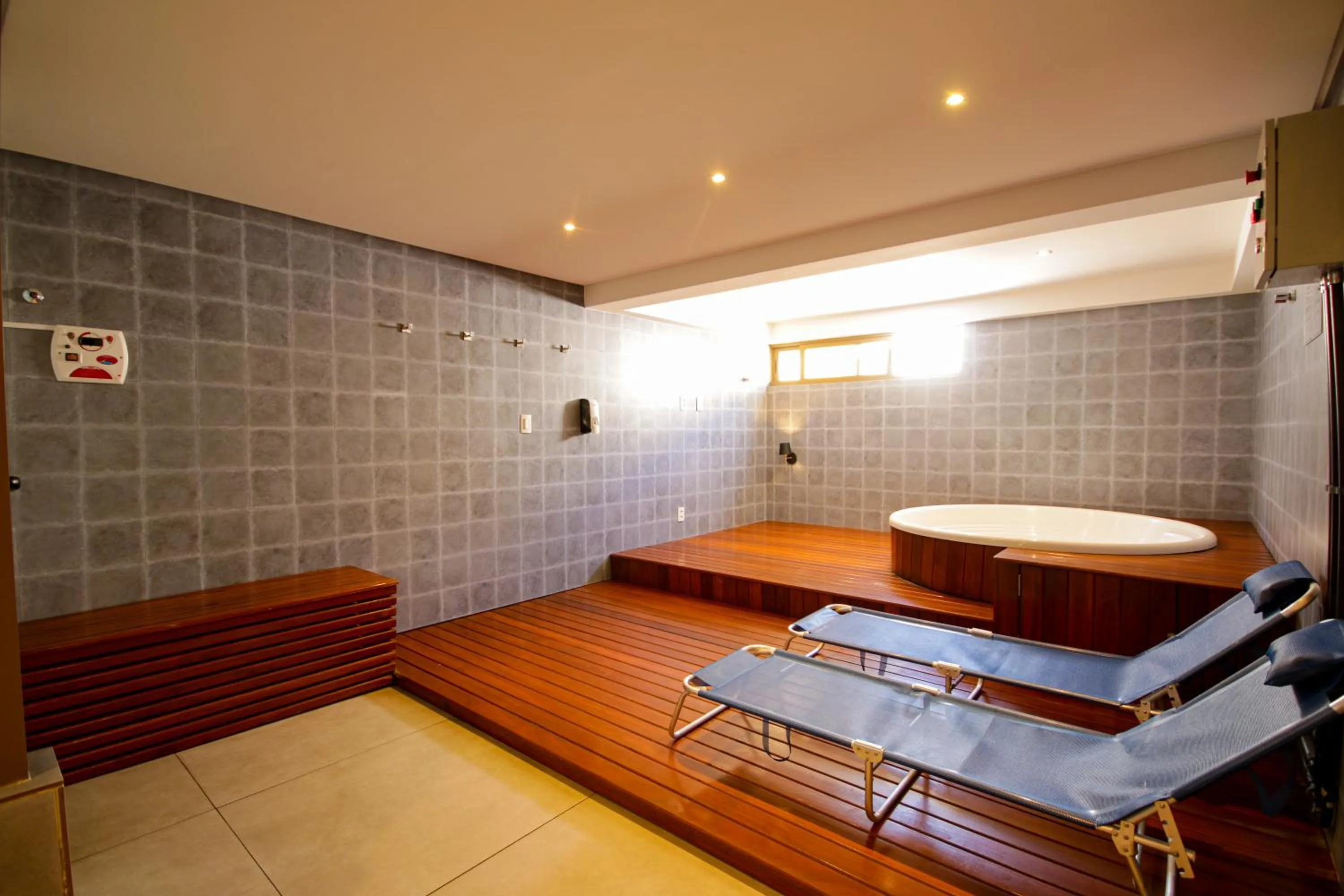 Steam room, Bed in Oceana Atlântico Hotel & SPA