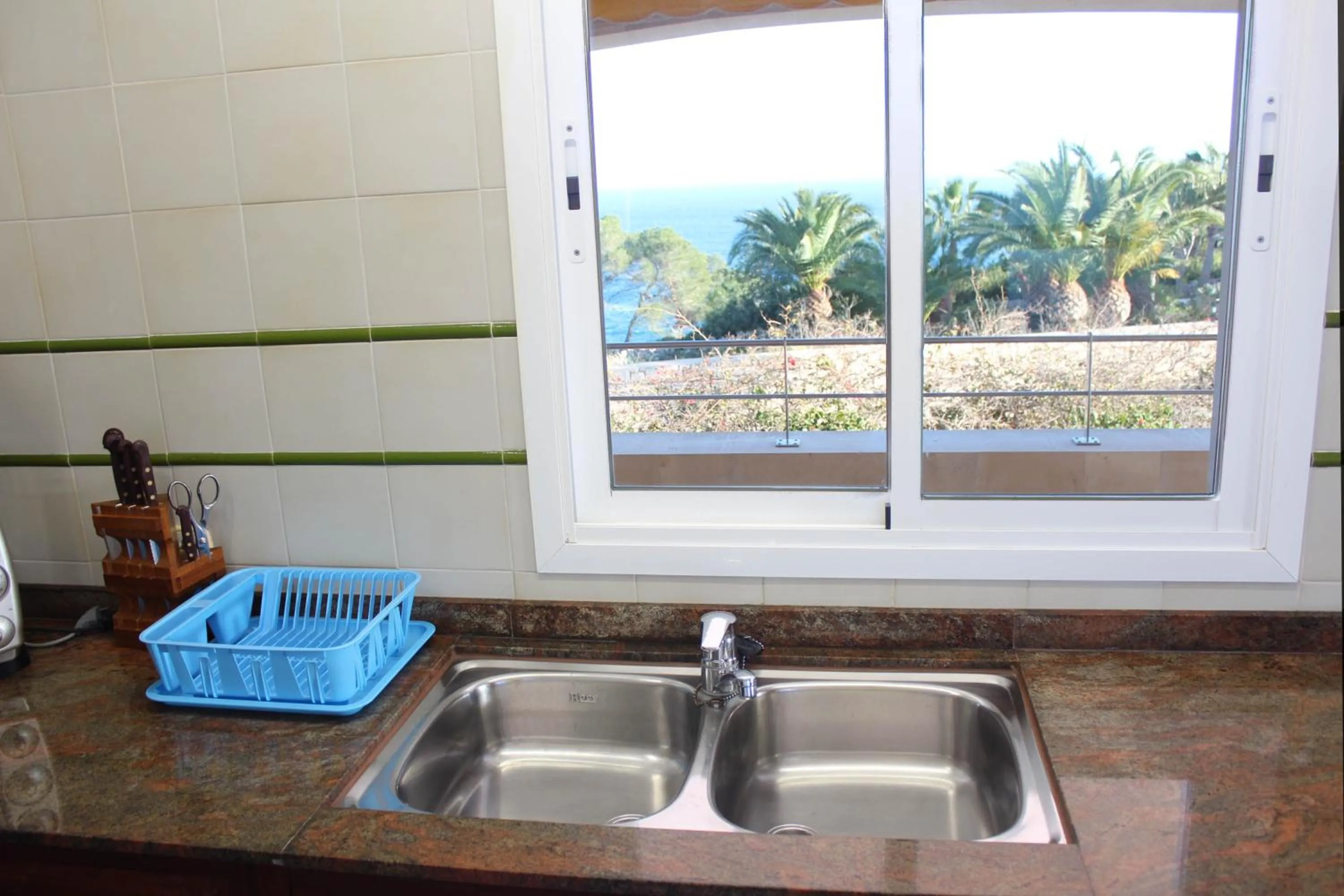 Kitchen or kitchenette in Chalets Torre Nova
