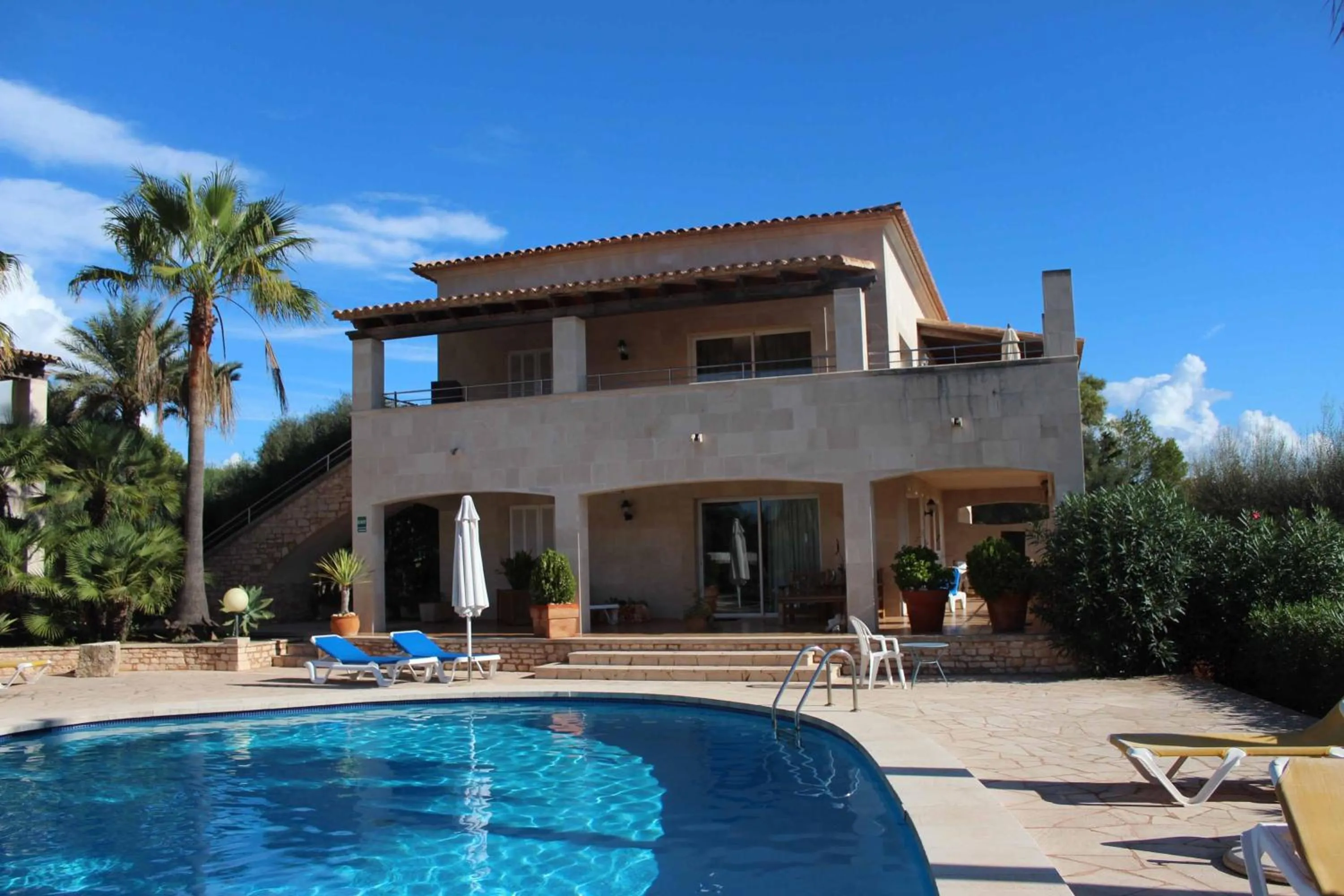 Swimming pool in Chalets Torre Nova