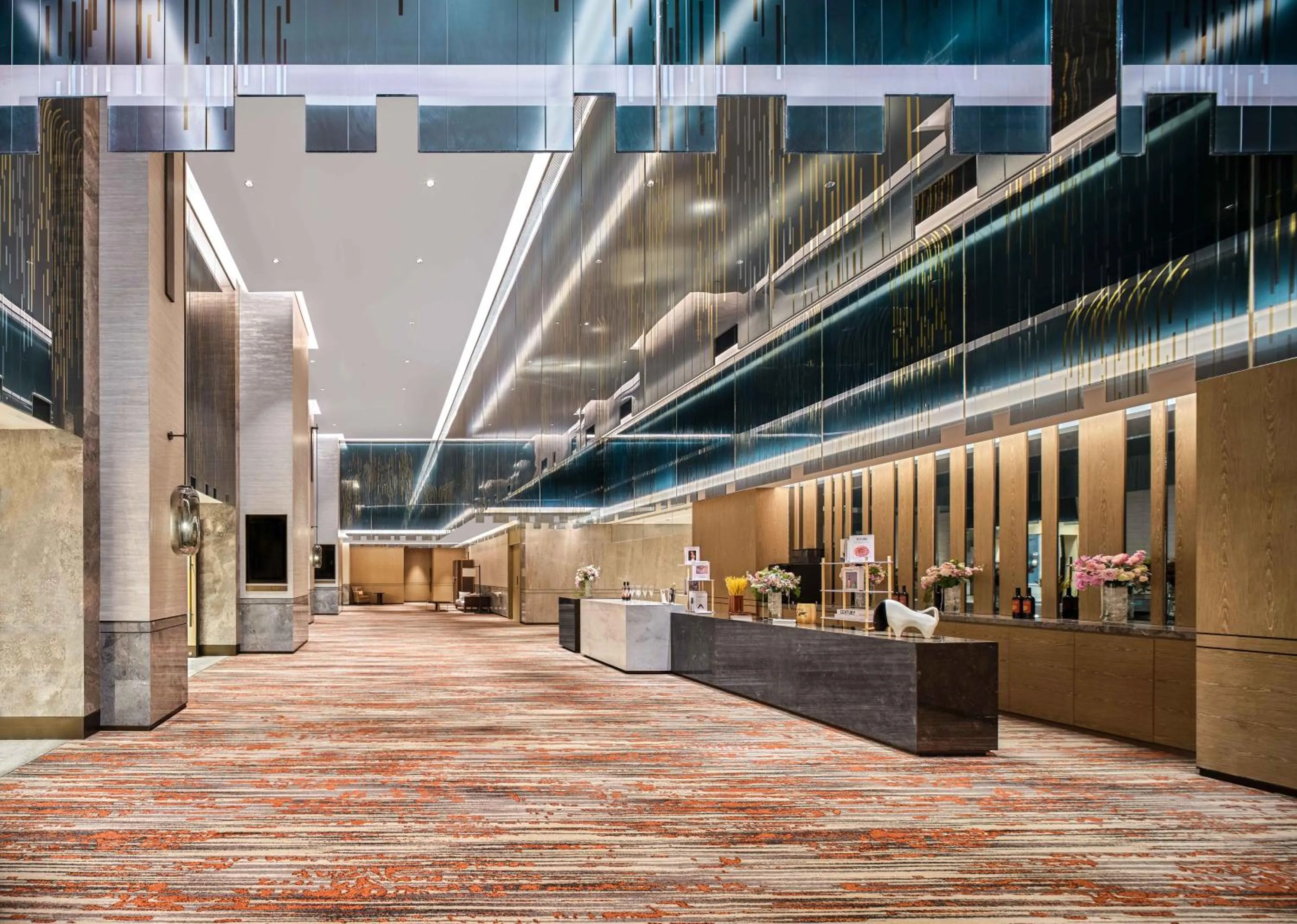 Banquet/Function facilities in Vignette Collection Hangzhou Huaxia Center Hotel by IHG