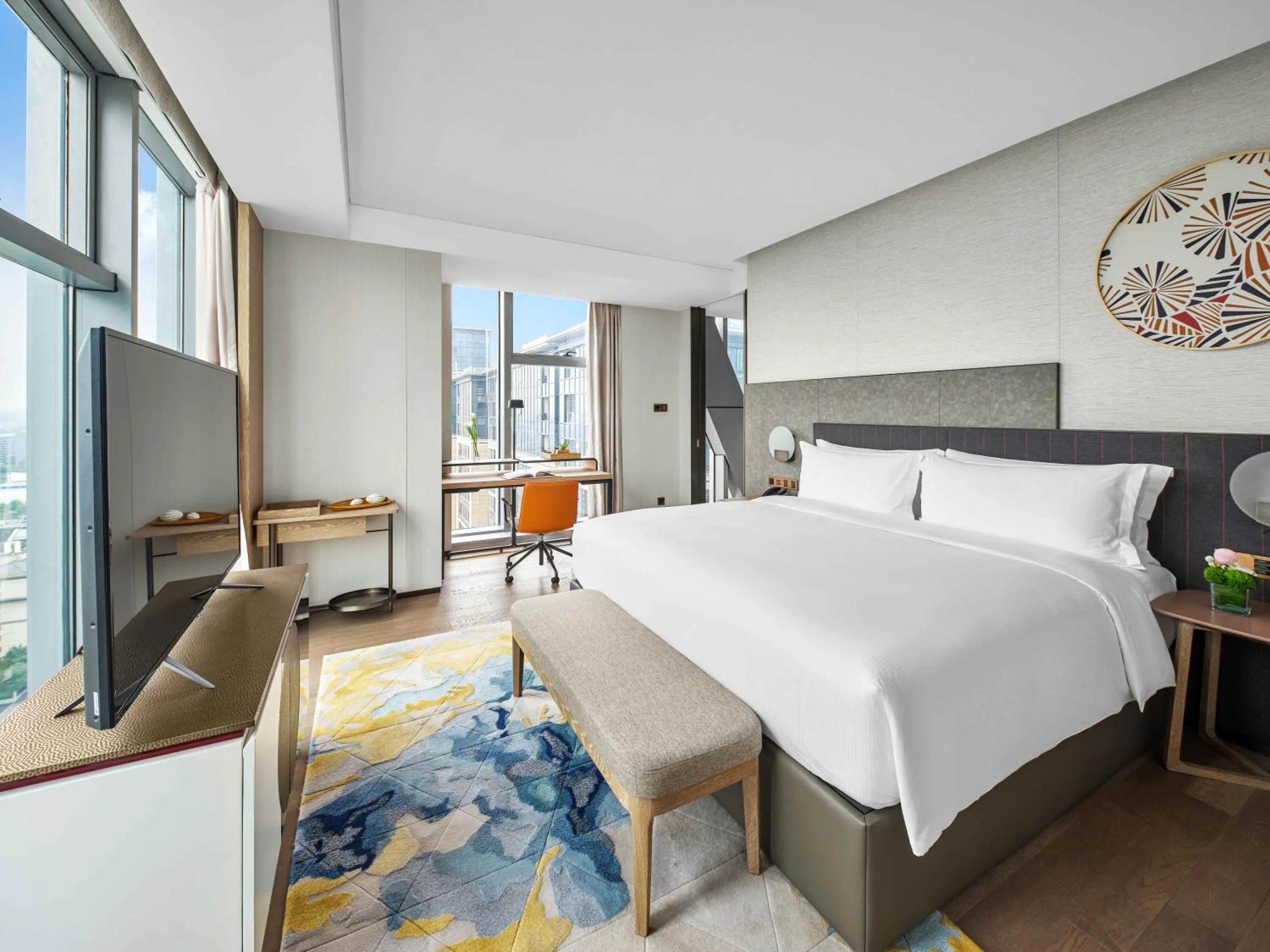 Bed in Vignette Collection Hangzhou Huaxia Center Hotel by IHG