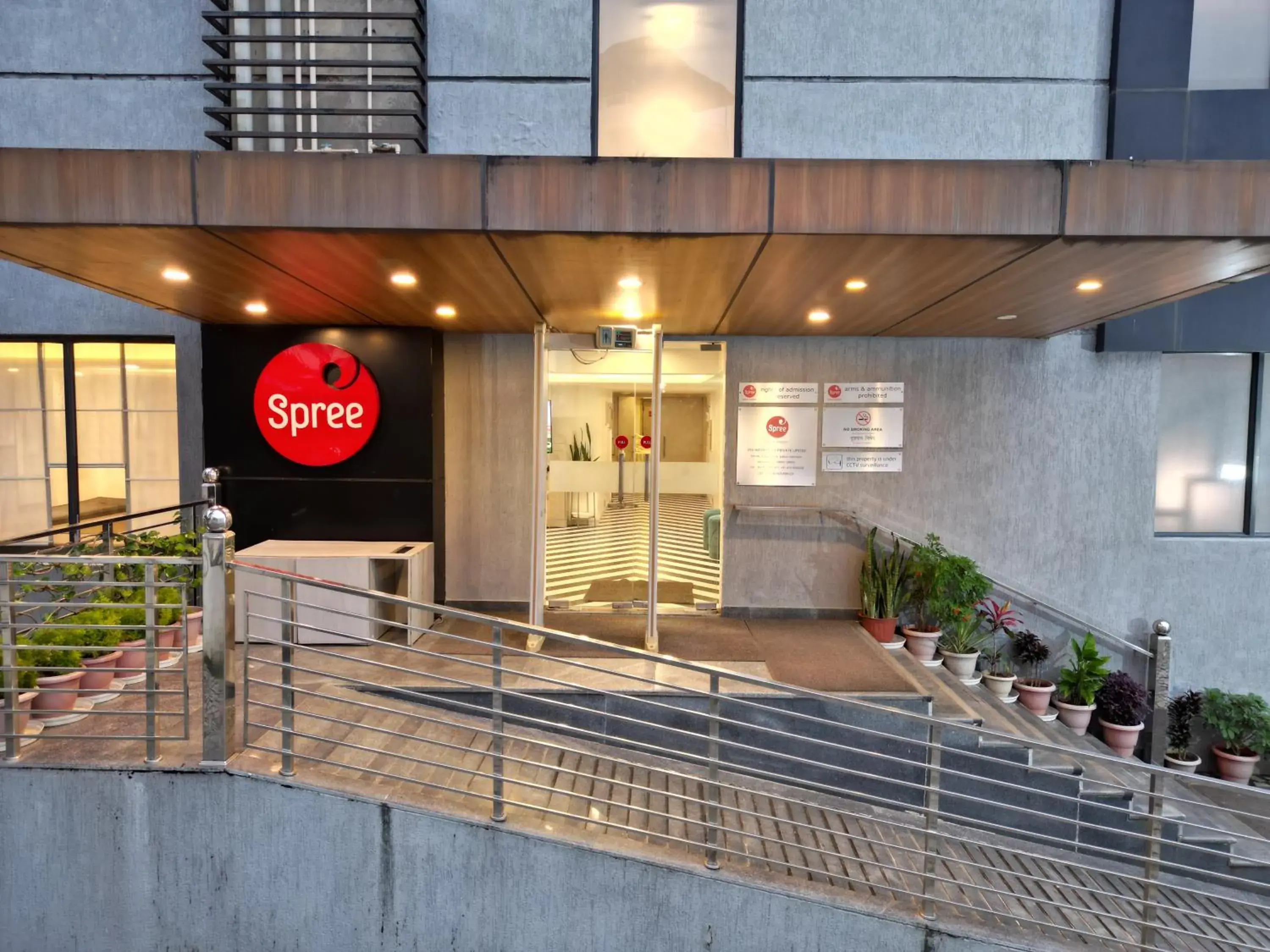 Facade/entrance in Spree Hotel Kriday Rajpur Road Dehradun Facade/entrance in Spree Hotel Kriday Rajpur Road Dehradun