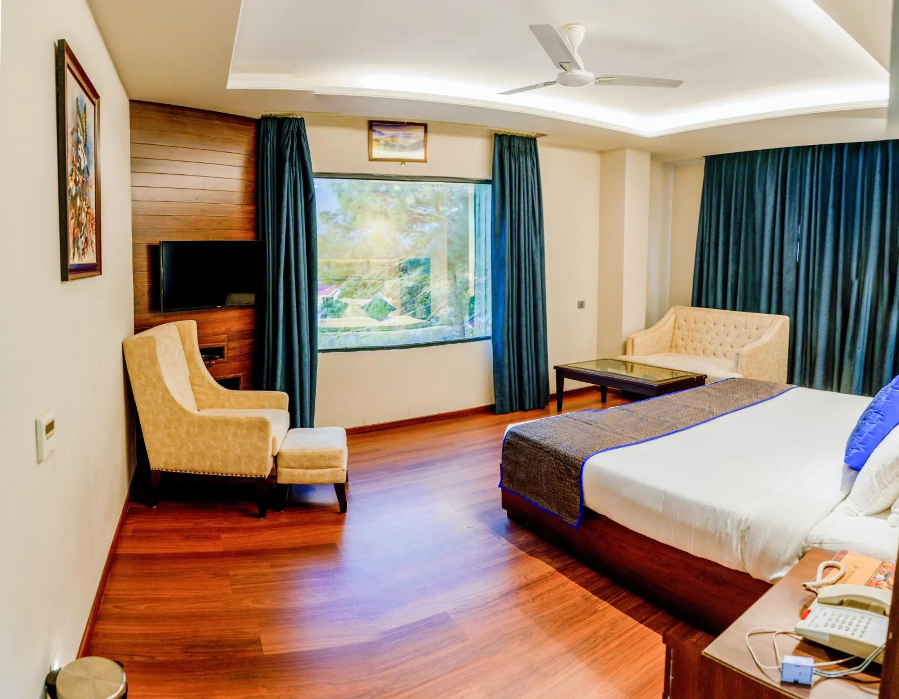 Bedroom, Bed in juSTa Palampur Resort & Convention Centre Bedroom, Bed in juSTa Palampur Resort & Convention Centre