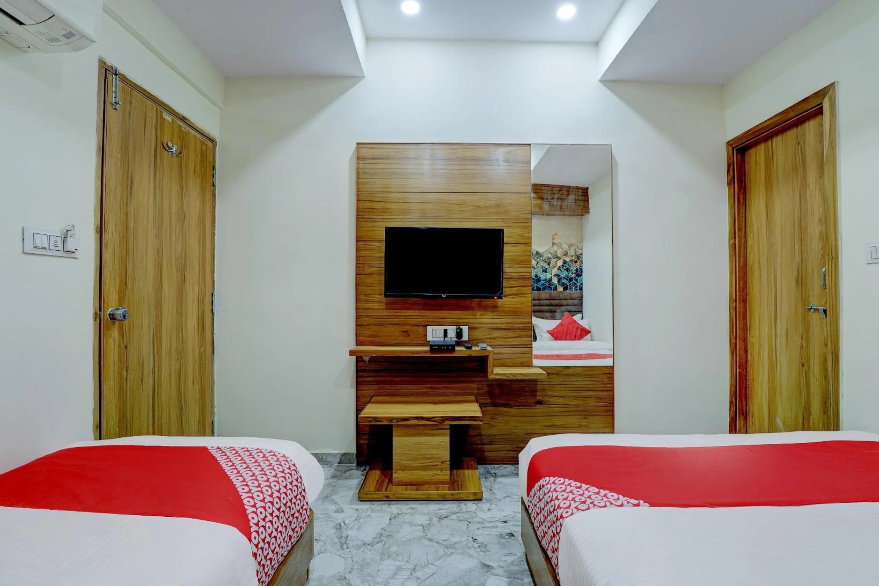 Bedroom in Hotel O Sai Villa