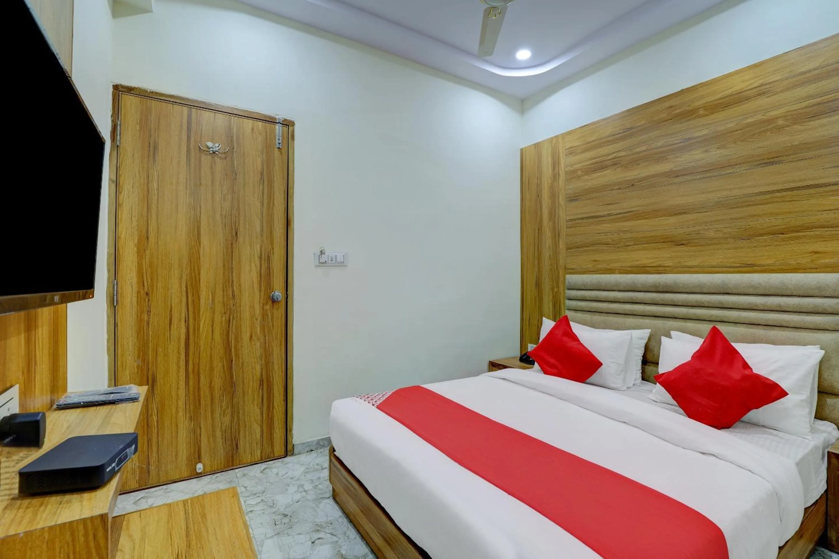 Bedroom in Hotel O Sai Villa