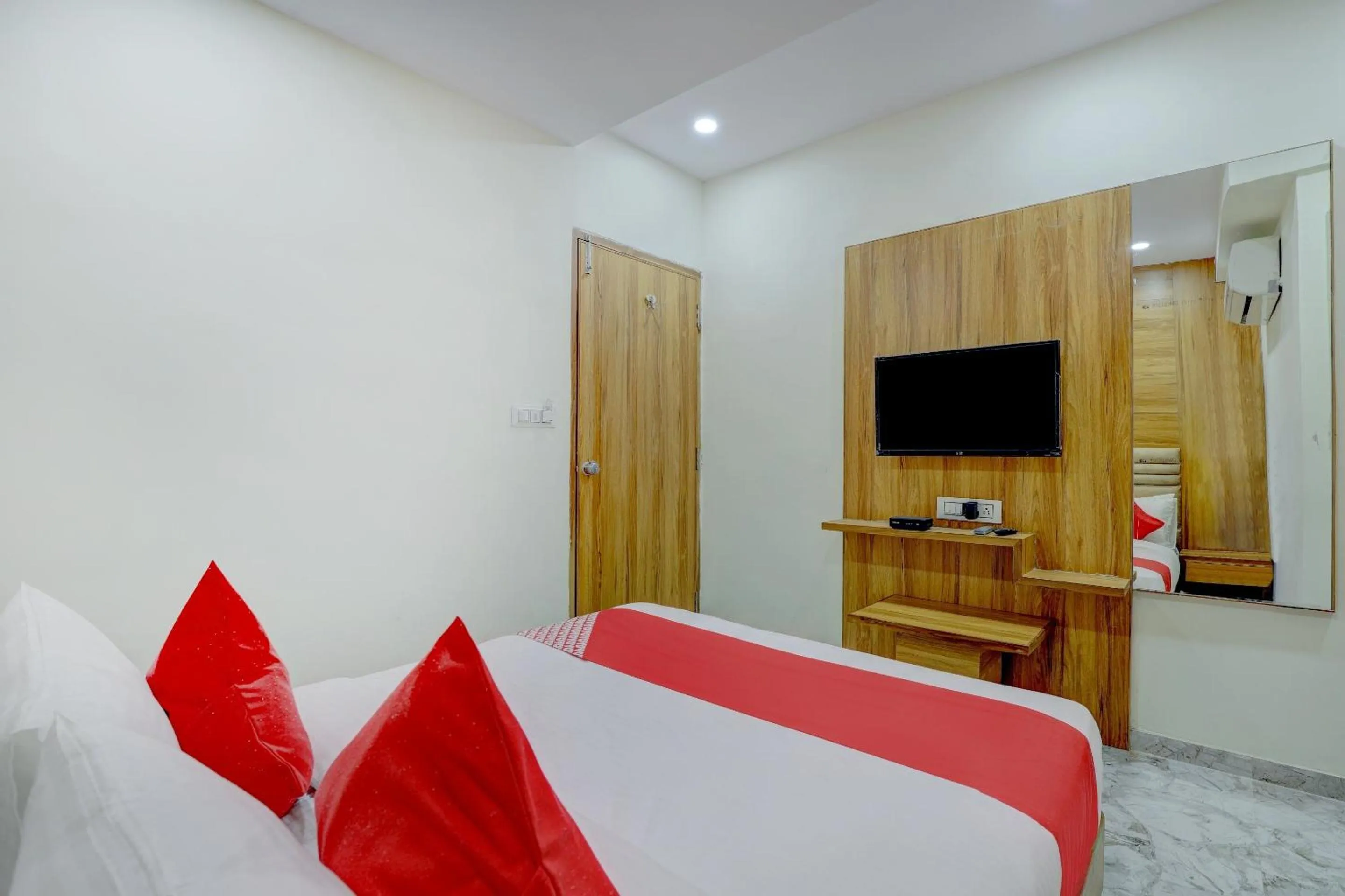 Bedroom in Hotel O Sai Villa