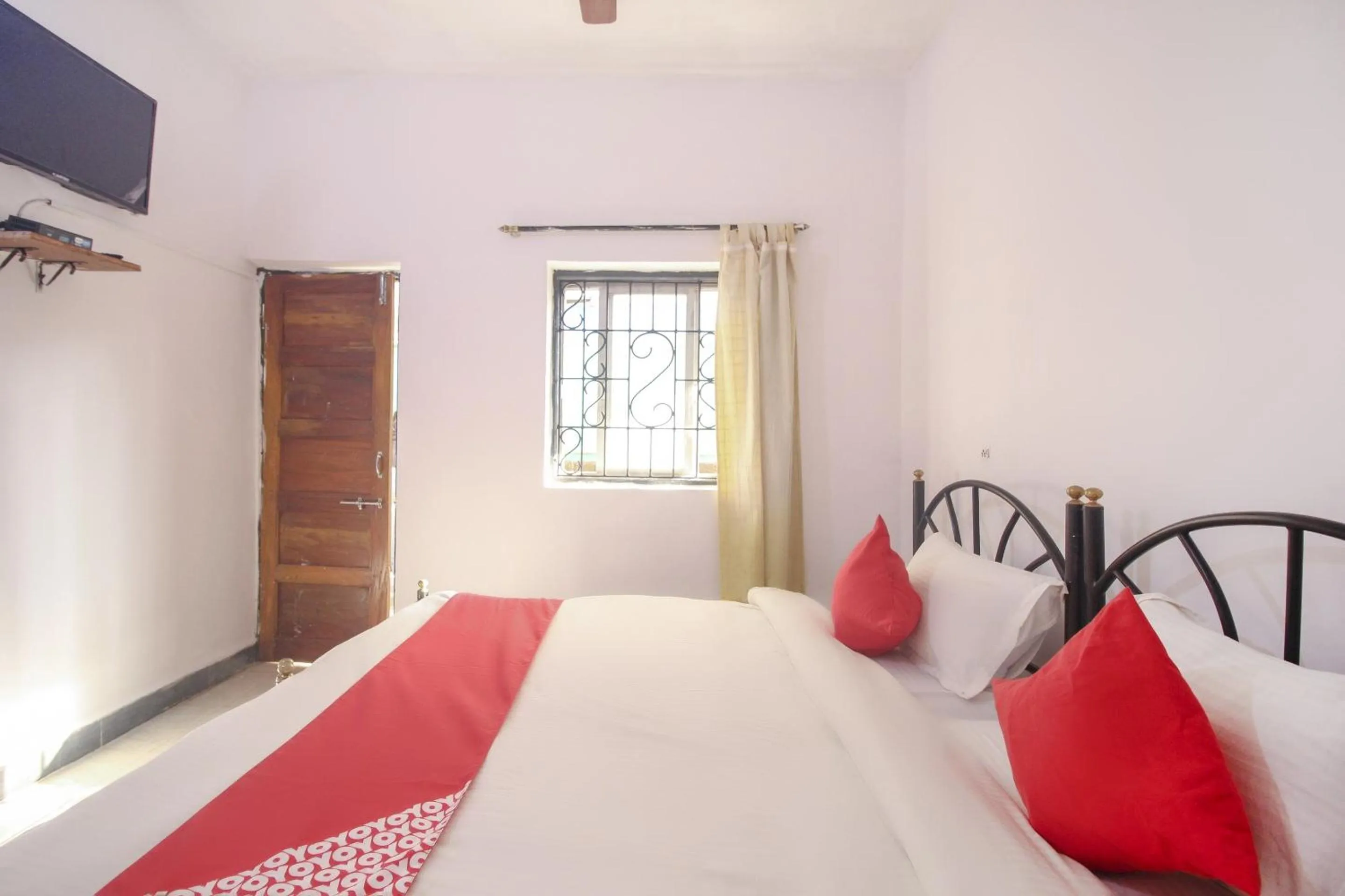 Bedroom, Bed in Hotel O Delma's guest house