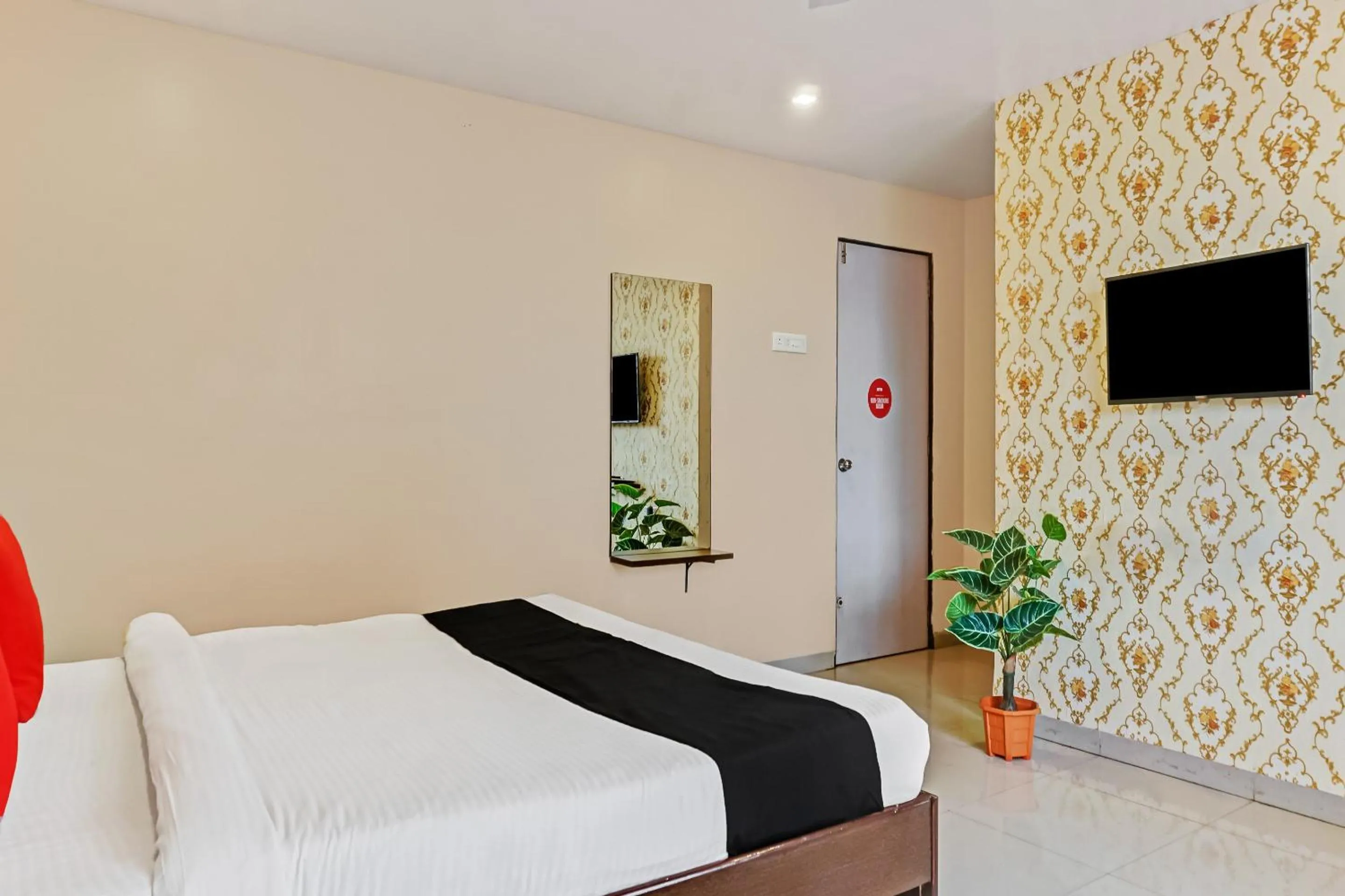 Lobby or reception, Bed in Hotel O Log Inn Plaza