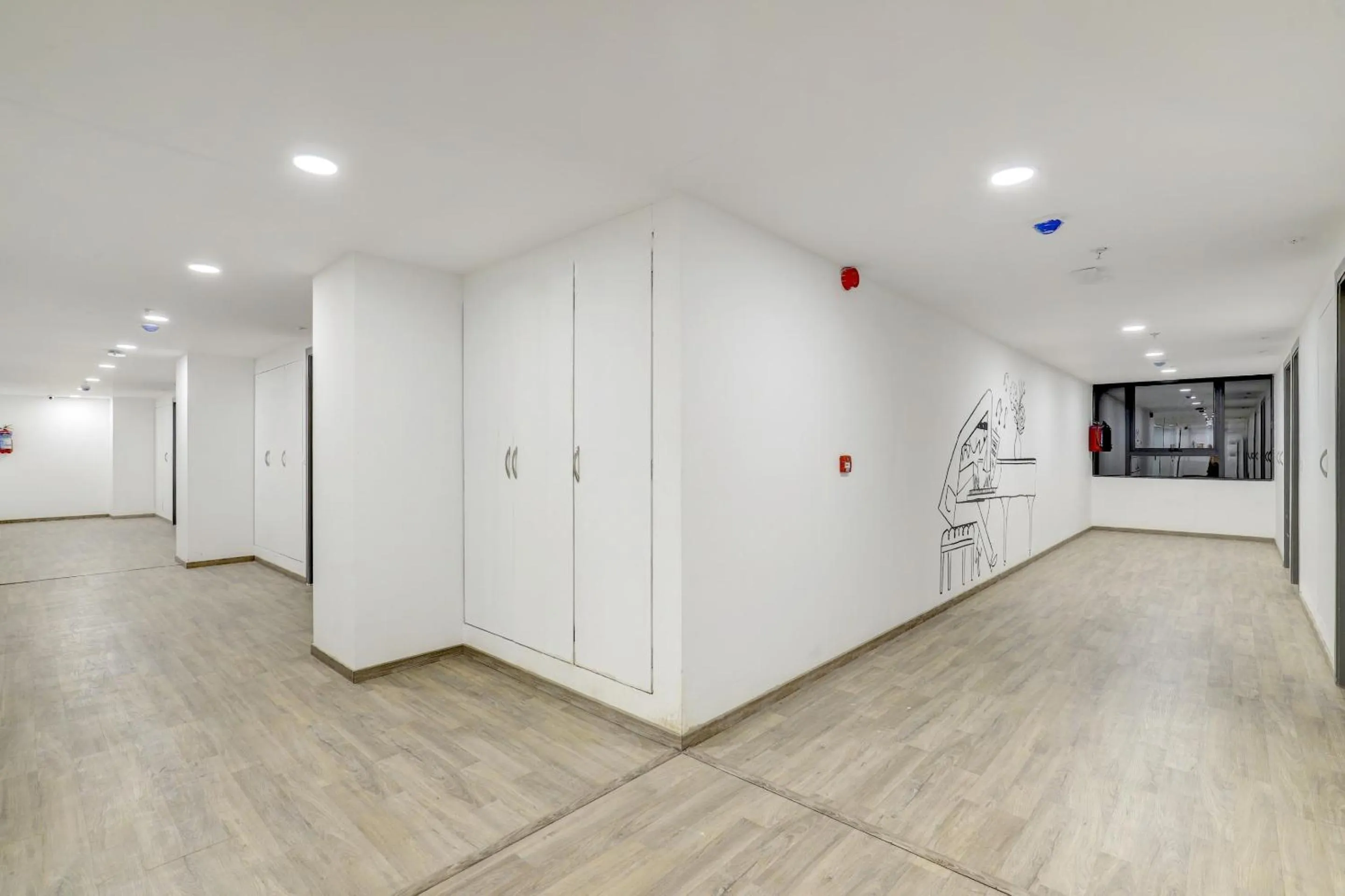 Lobby or reception in Super Townhouse Rajyash Rise