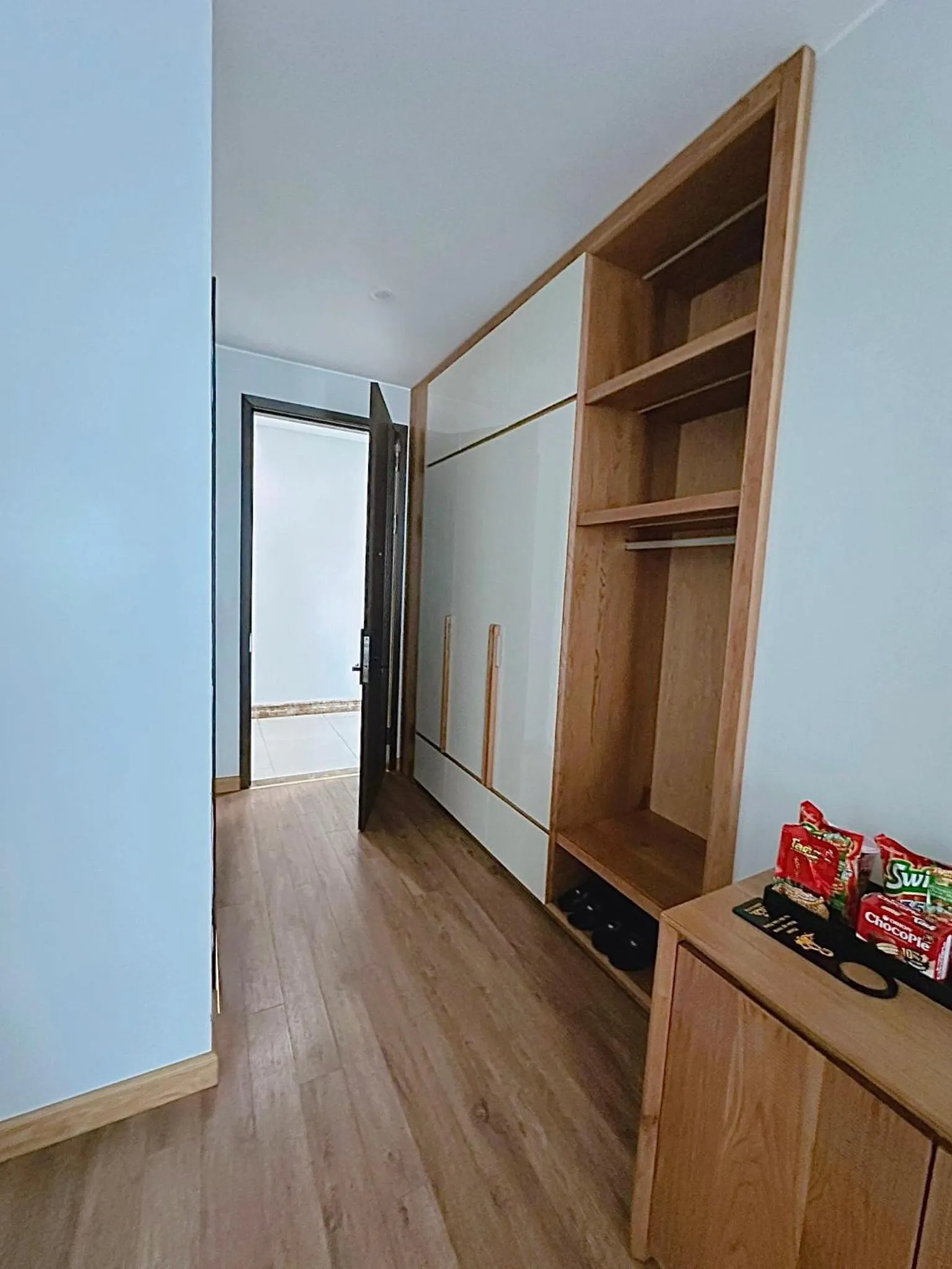 Queen Hotel Hoàng Gia