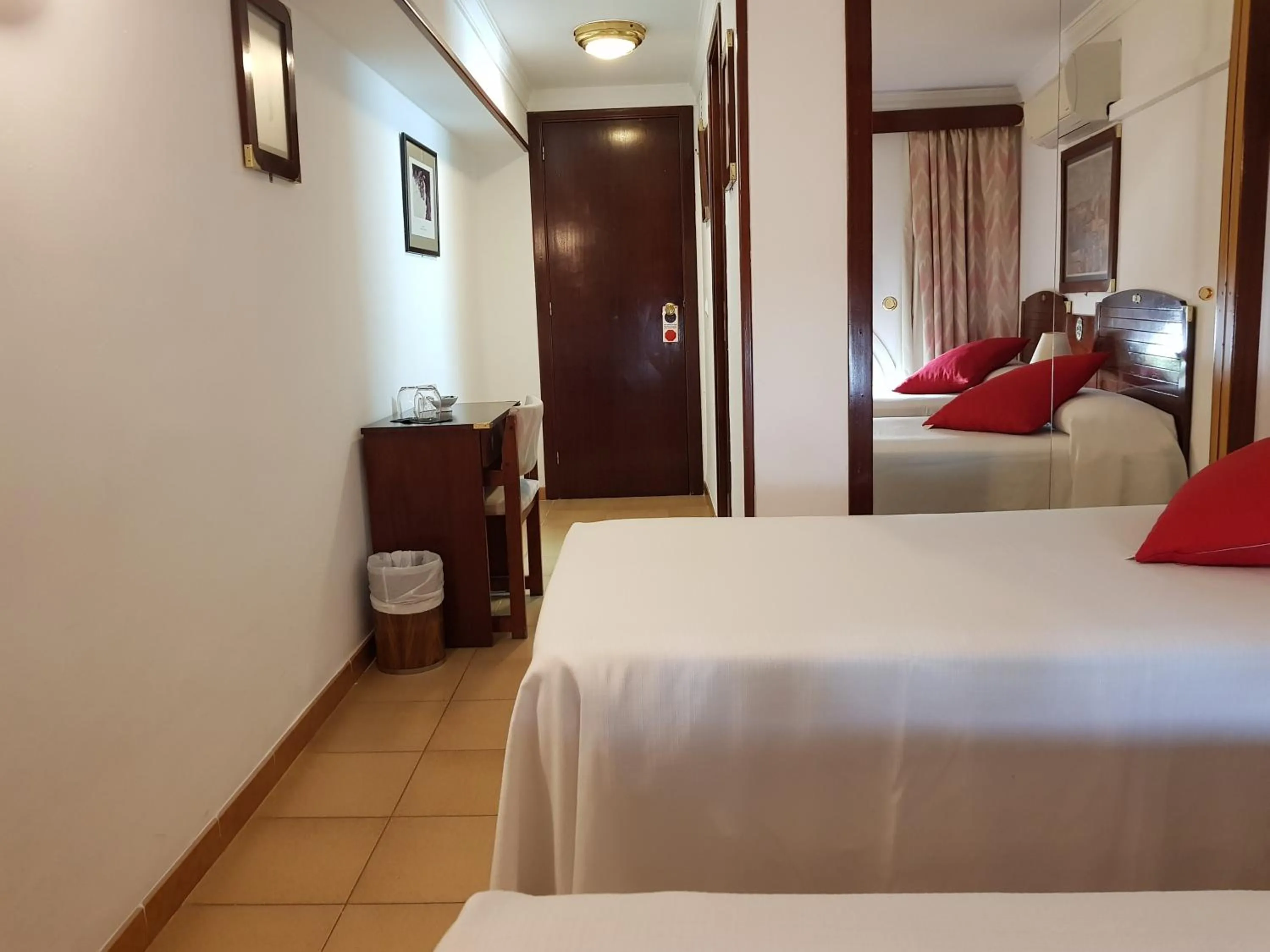 Bed in Hotel La Residencia