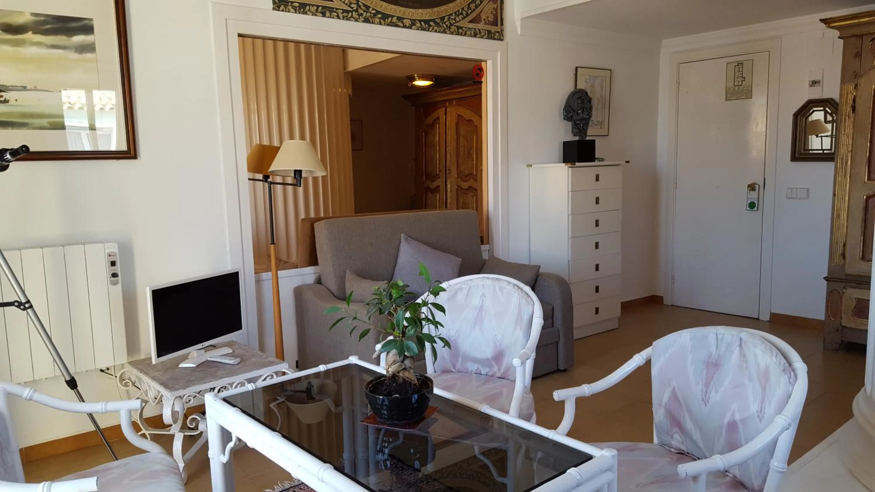 TV and multimedia in Hotel La Residencia