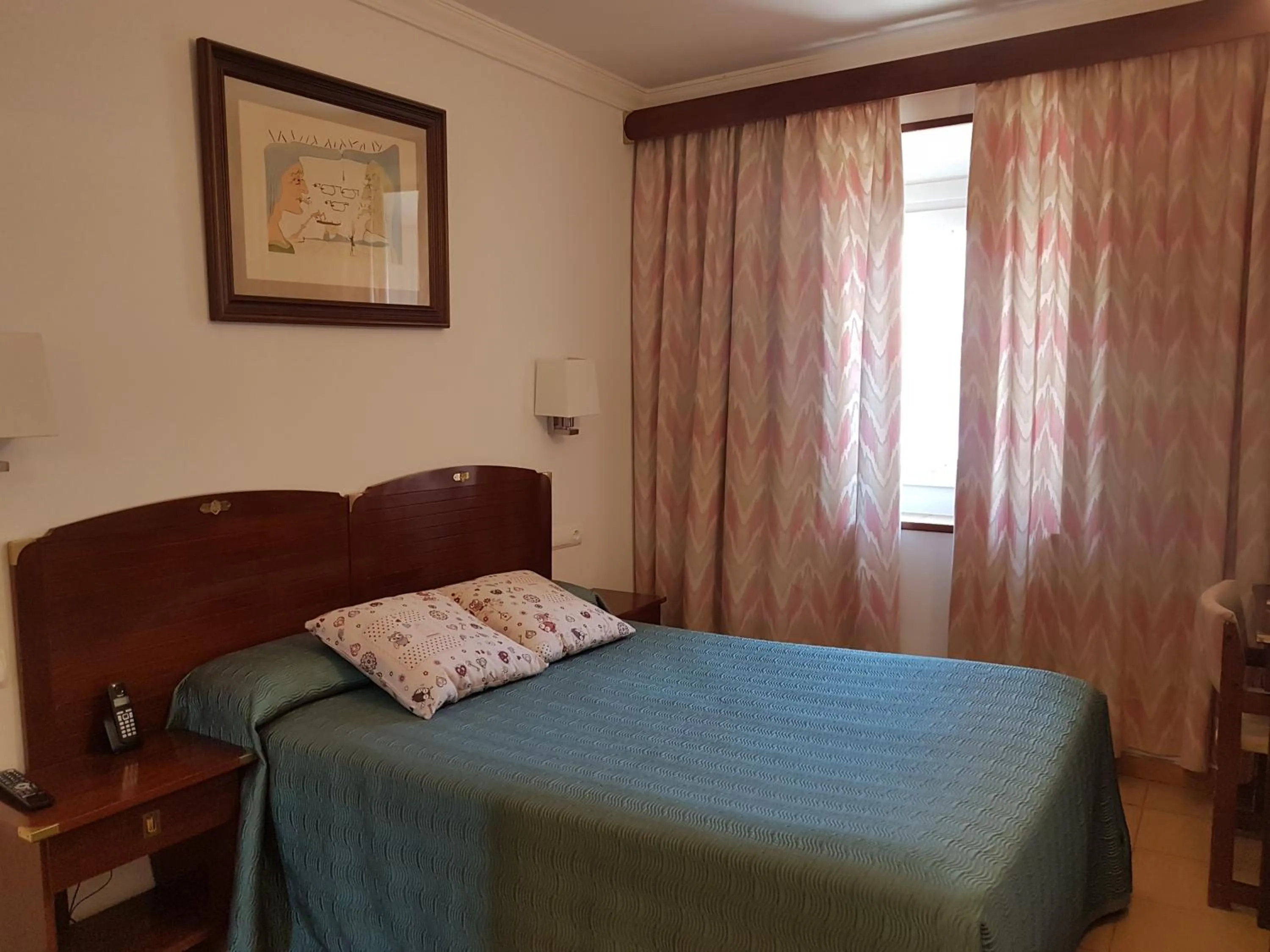 Bed in Hotel La Residencia